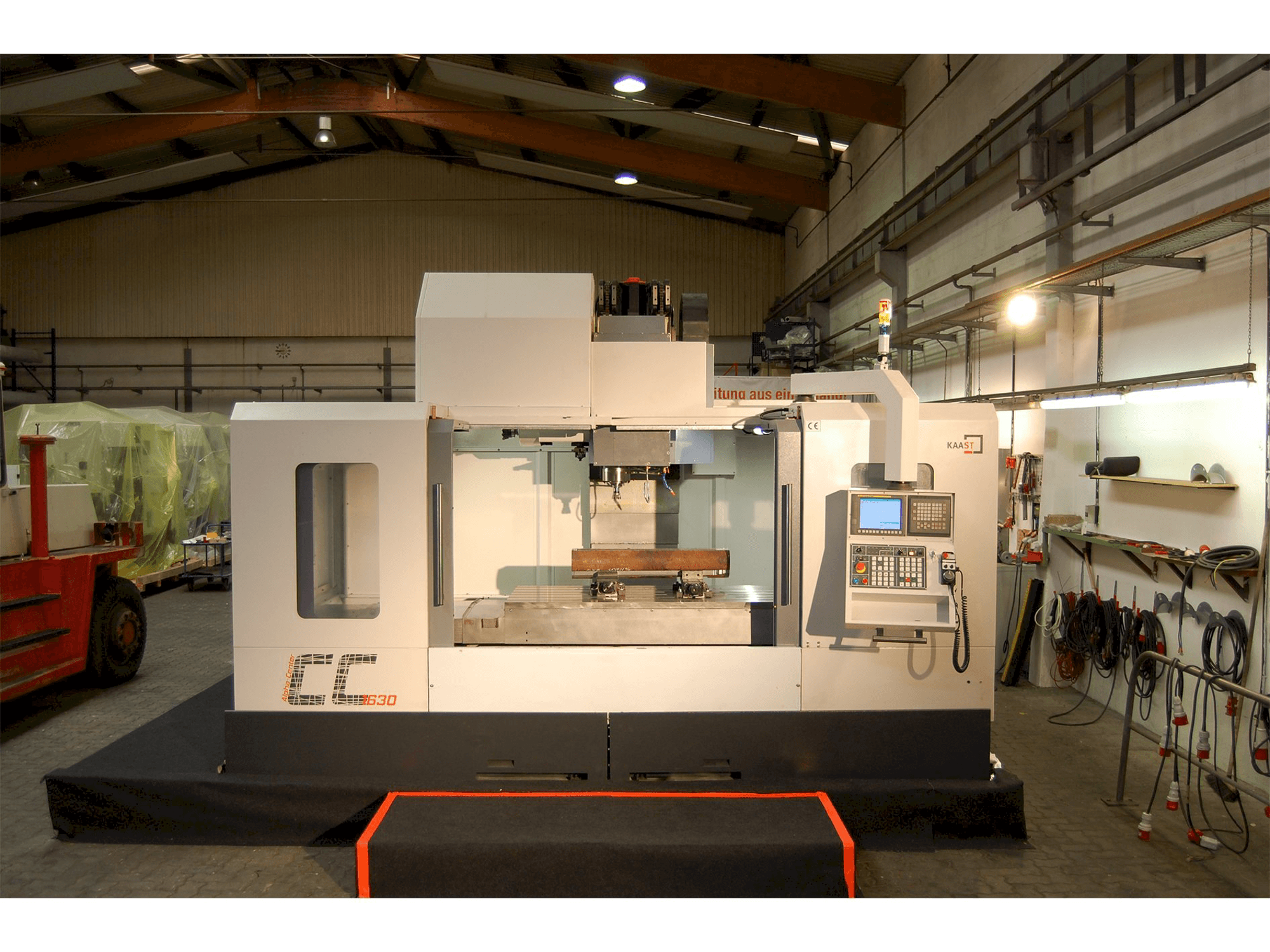 Prikaz stroja Kaast CC1630 sprijeda