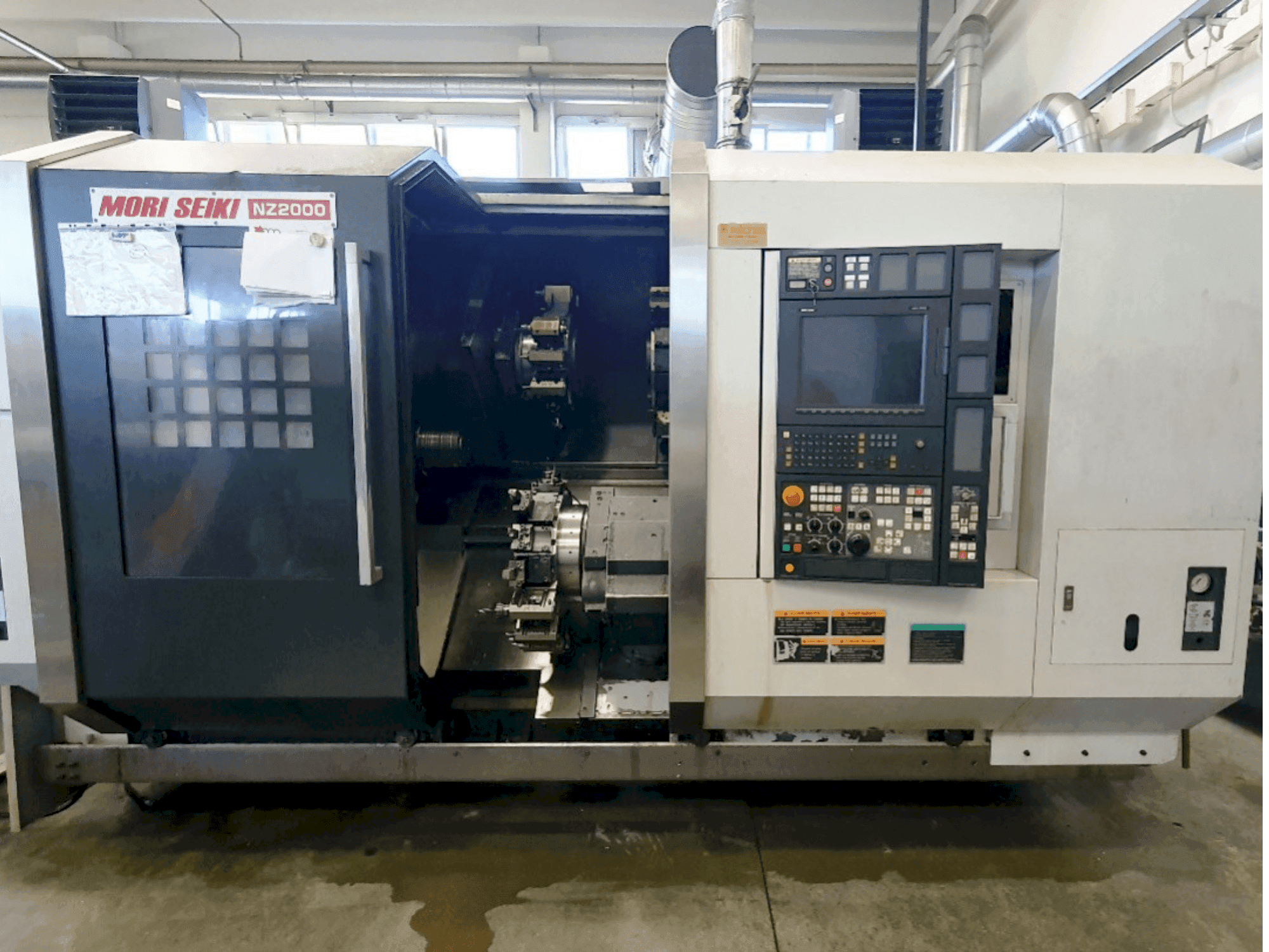 Prikaz stroja MORI SEIKI NZ2000 T3Y3 sprijeda