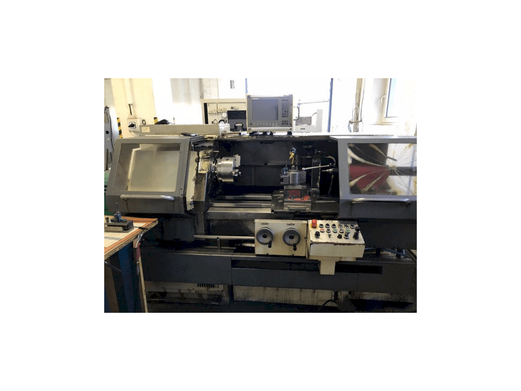 Prikaz stroja KOVOSVIT MAS Masturn MT 50/800 sprijeda