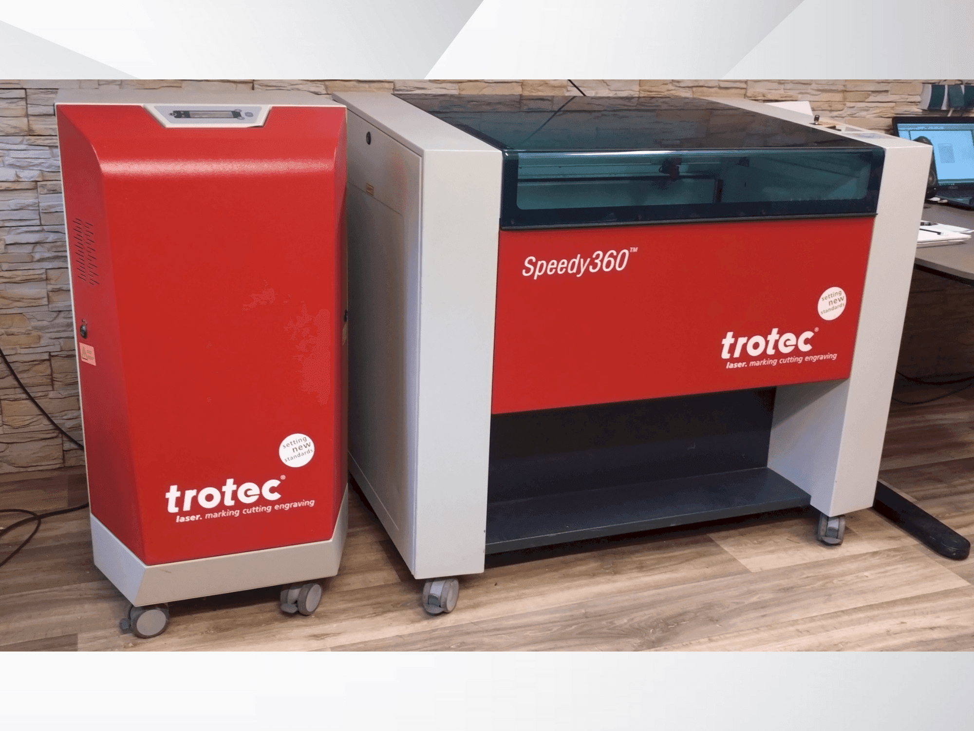Prikaz stroja Trotec Speedy 360 sprijeda