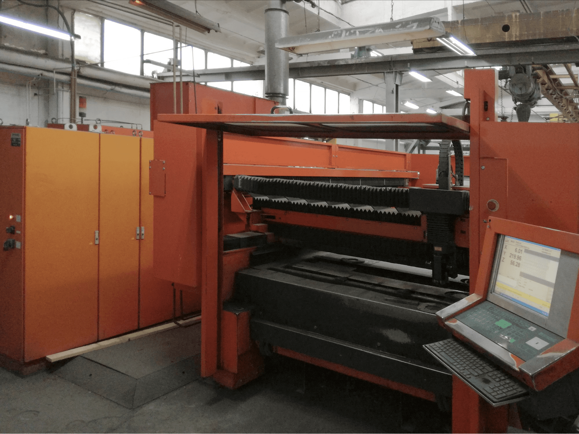 Prikaz stroja Bystronic BySprint 3015 zdesna