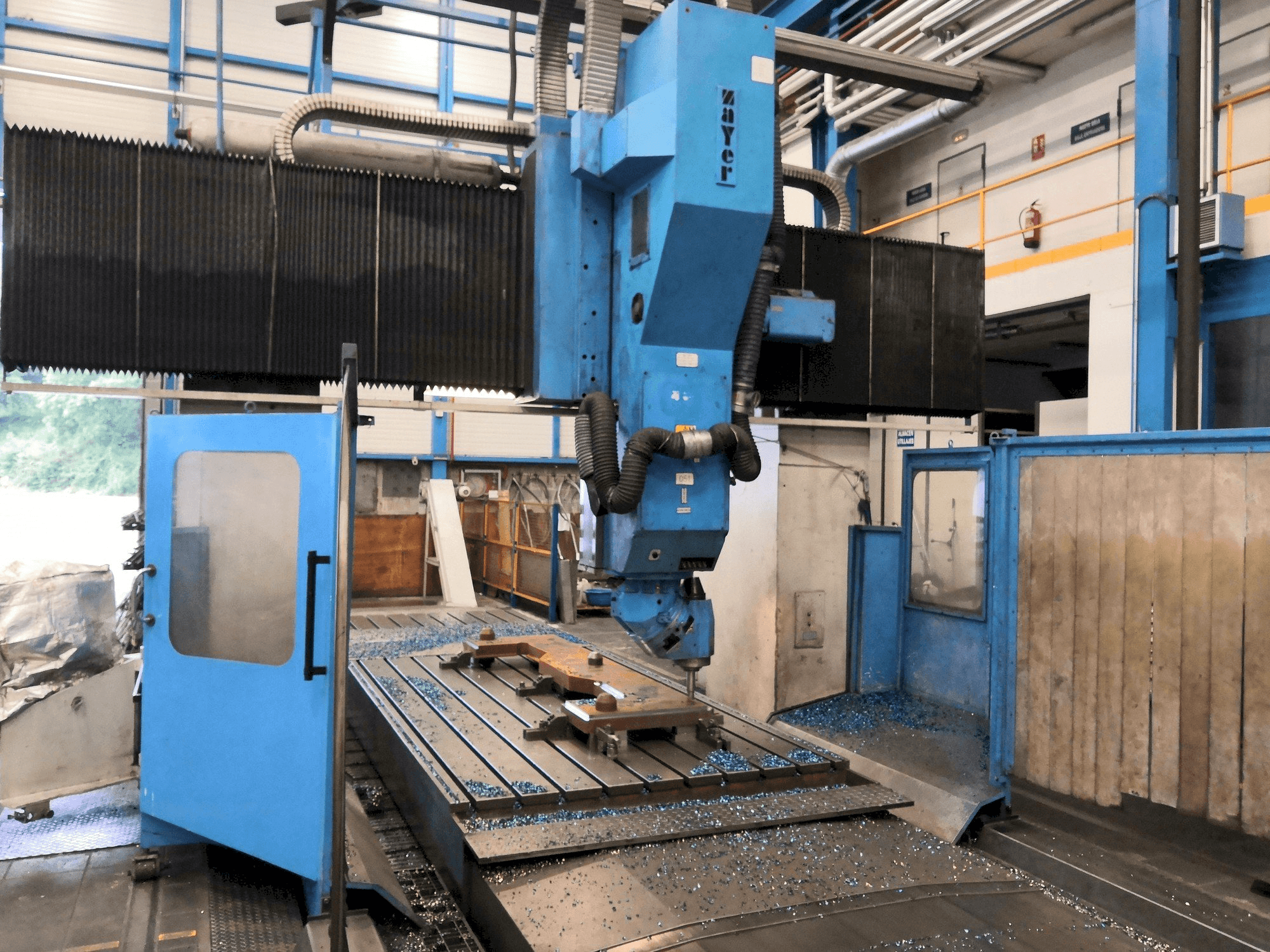 Prikaz stroja Zayer KP 6000 AR sprijeda