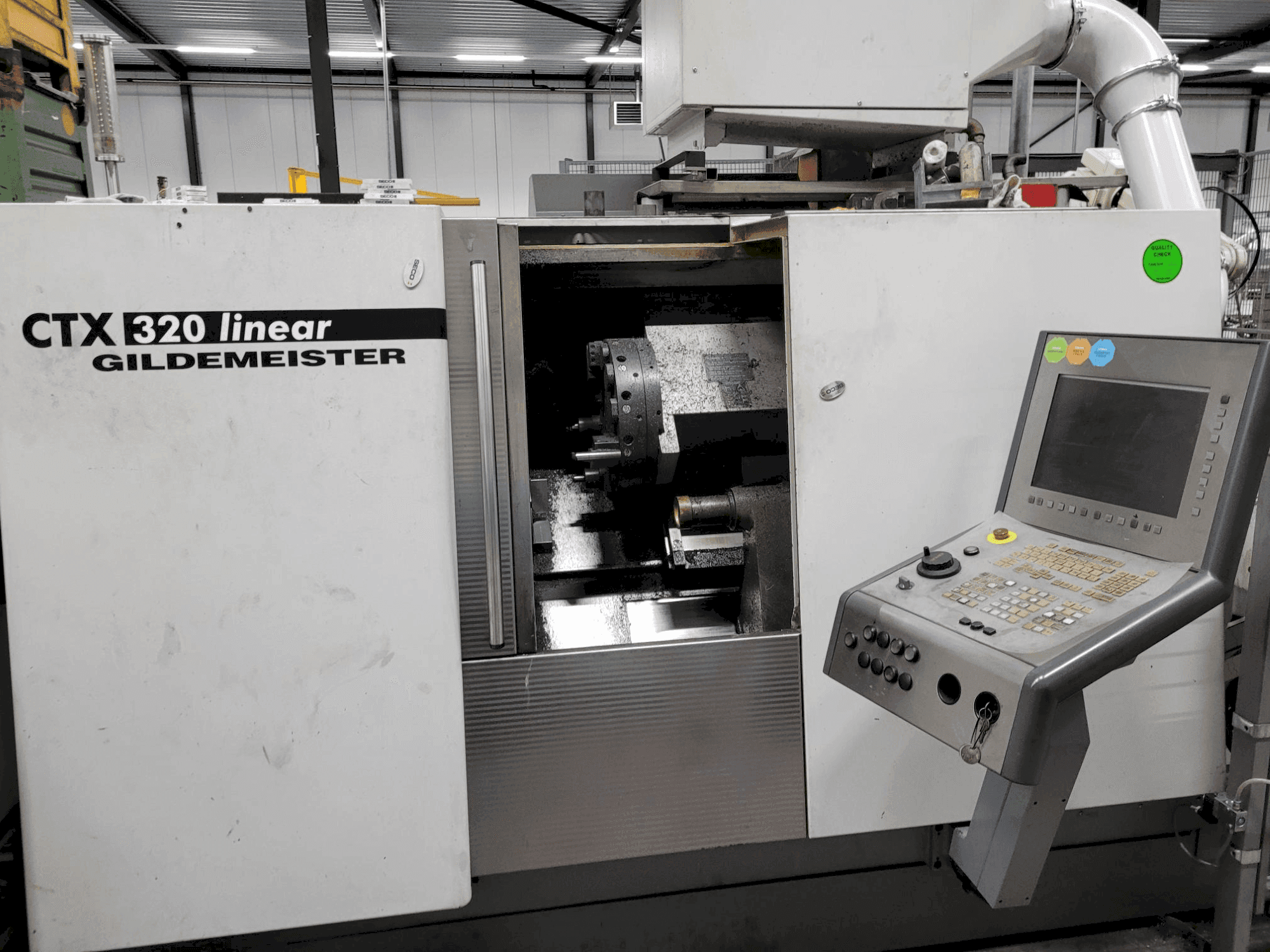 Prikaz stroja DMG Gildemeister CTX 320 linear sprijeda