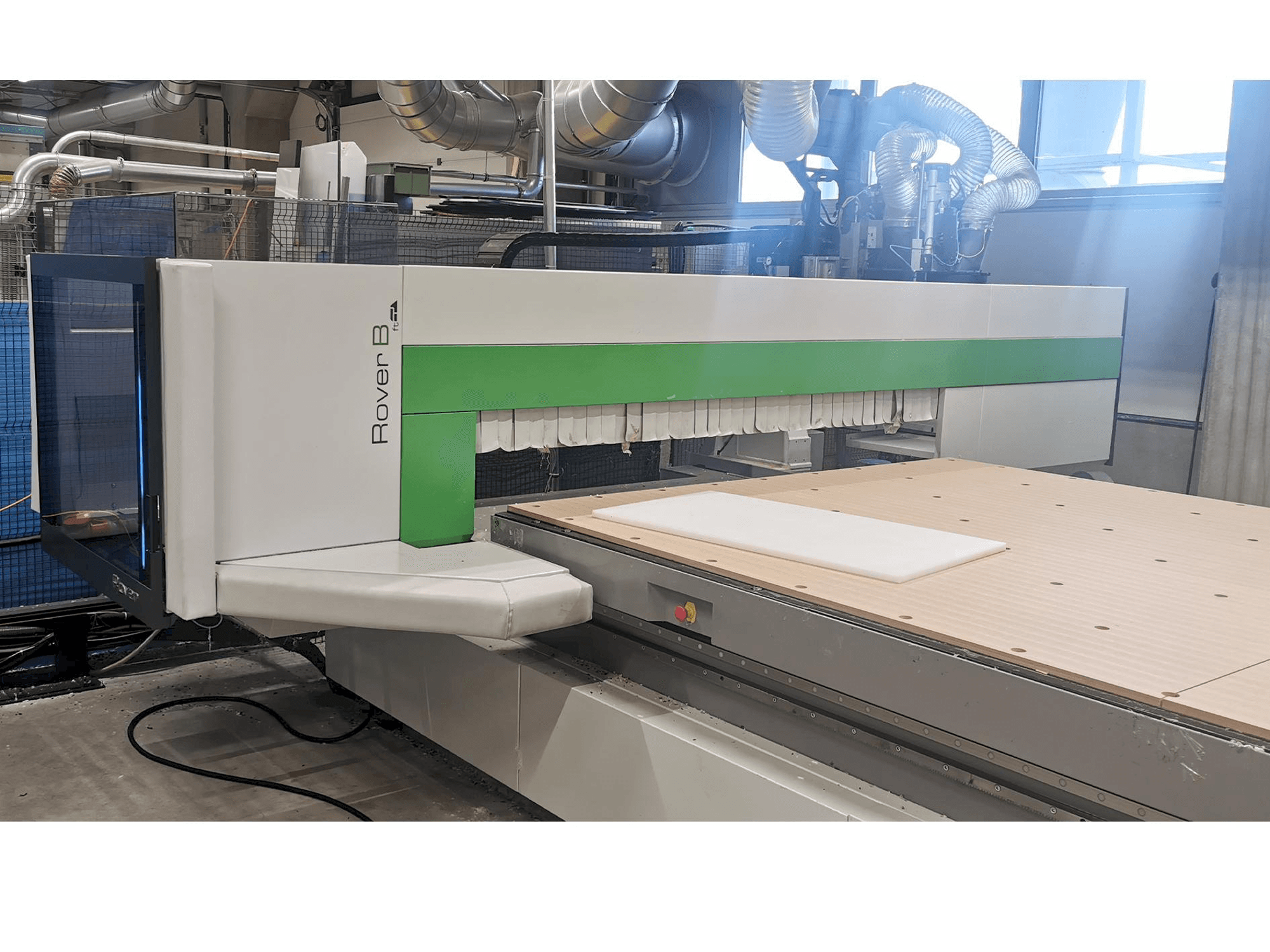 Prikaz stroja BIESSE ROVER B FT 2264 sprijeda