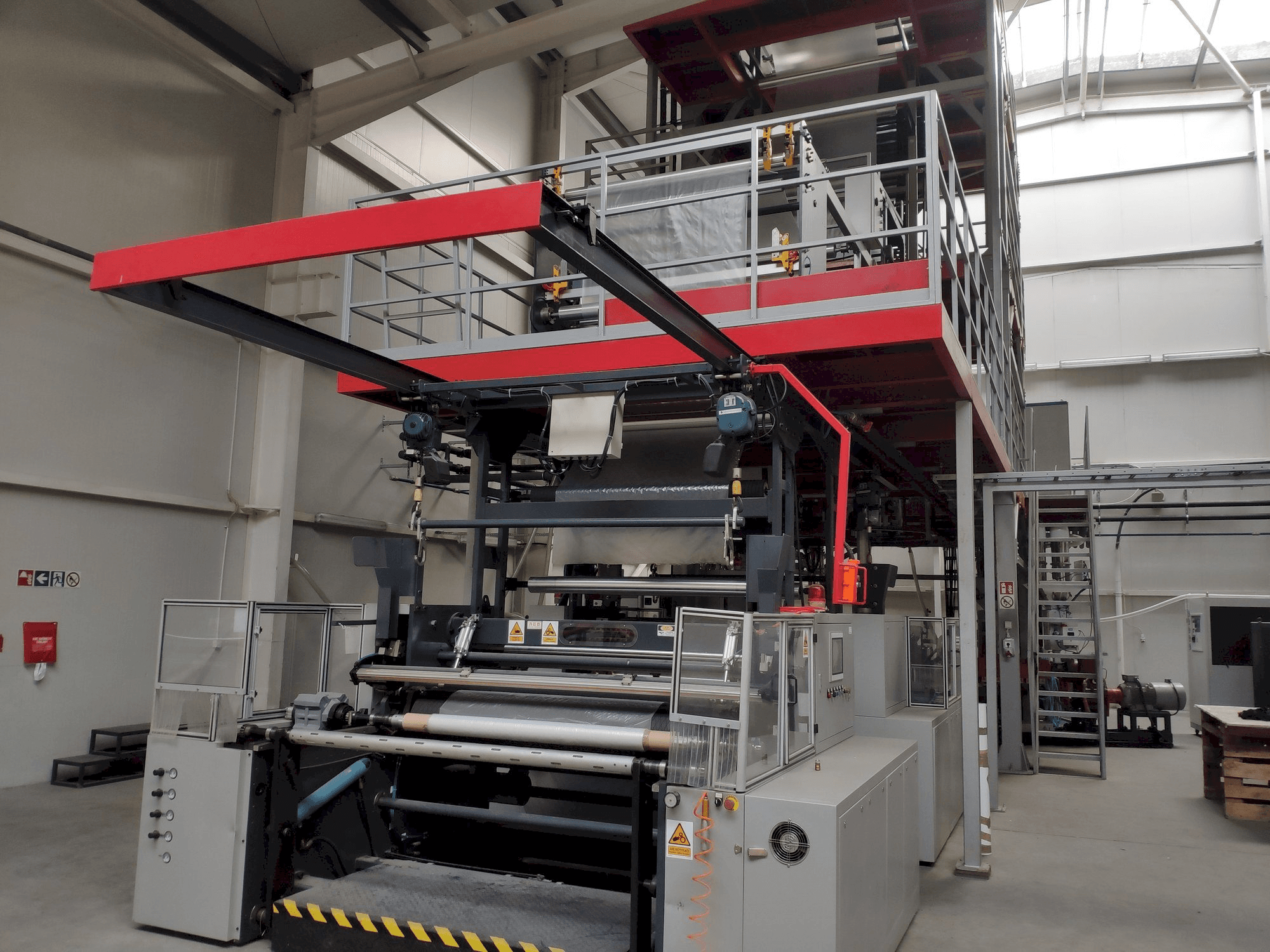 Prikaz stroja ROLBATCH 1600 sprijeda