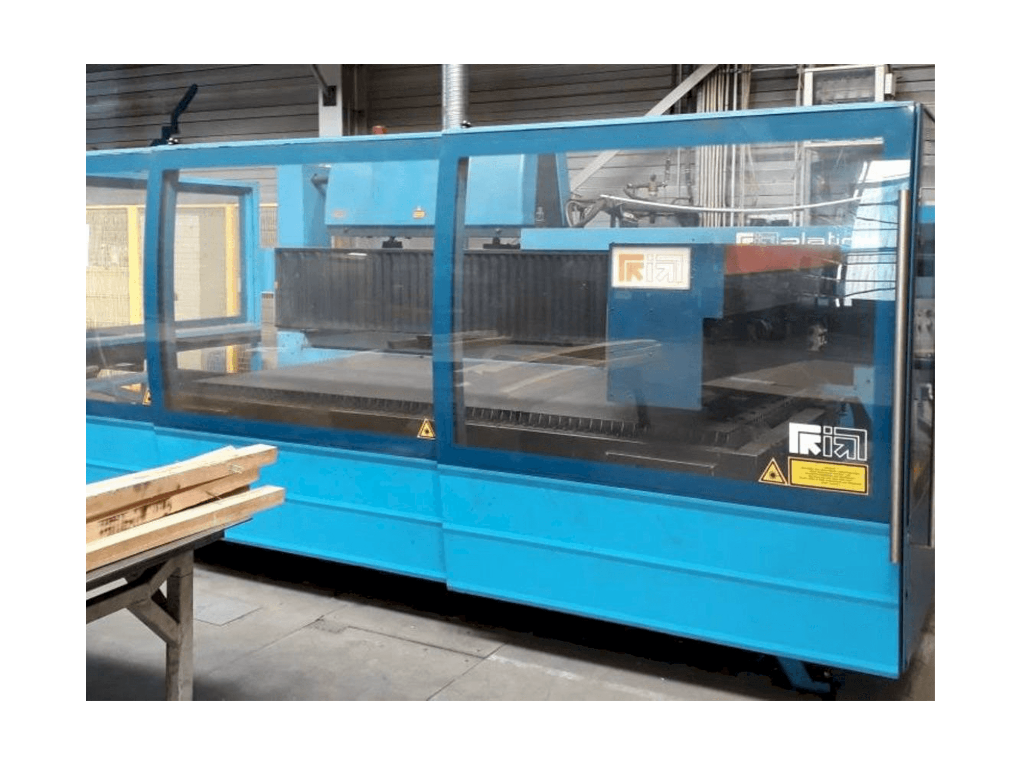 Prikaz stroja Prima Industrie Platino 1530 sprijeda