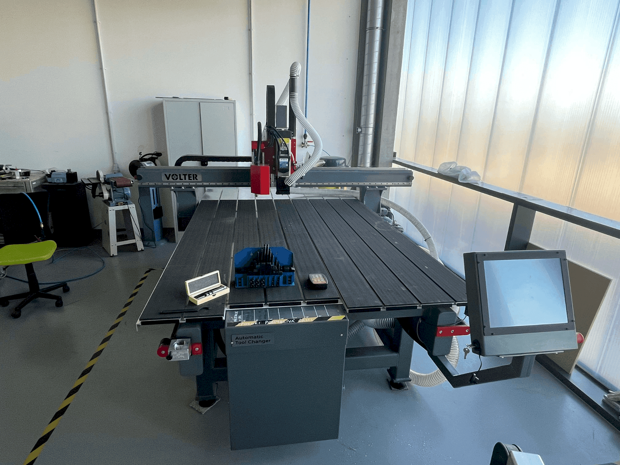 Prikaz stroja VOLTER L2016 sprijeda