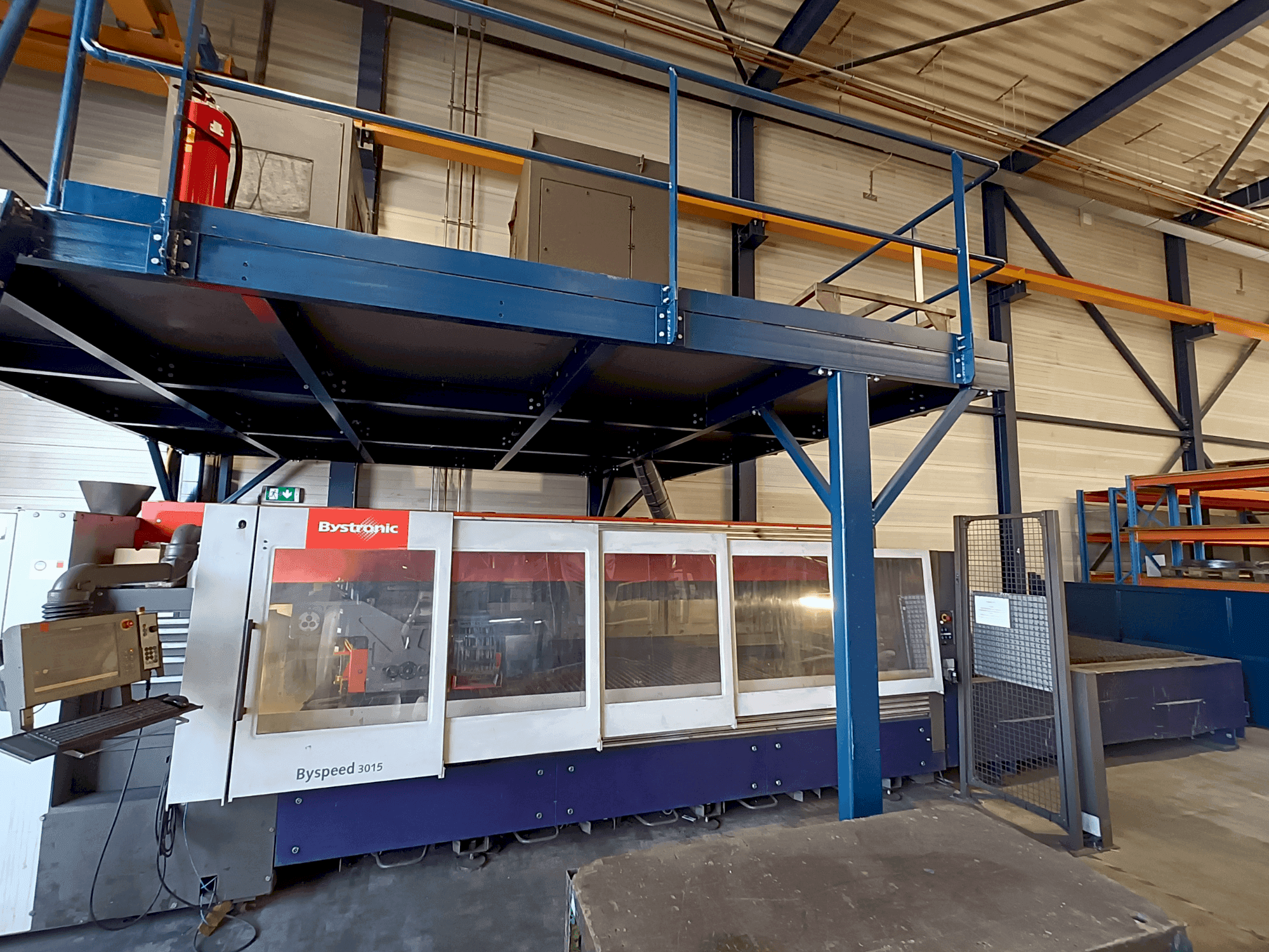 Prikaz stroja Bystronic BySpeed 3015 sprijeda