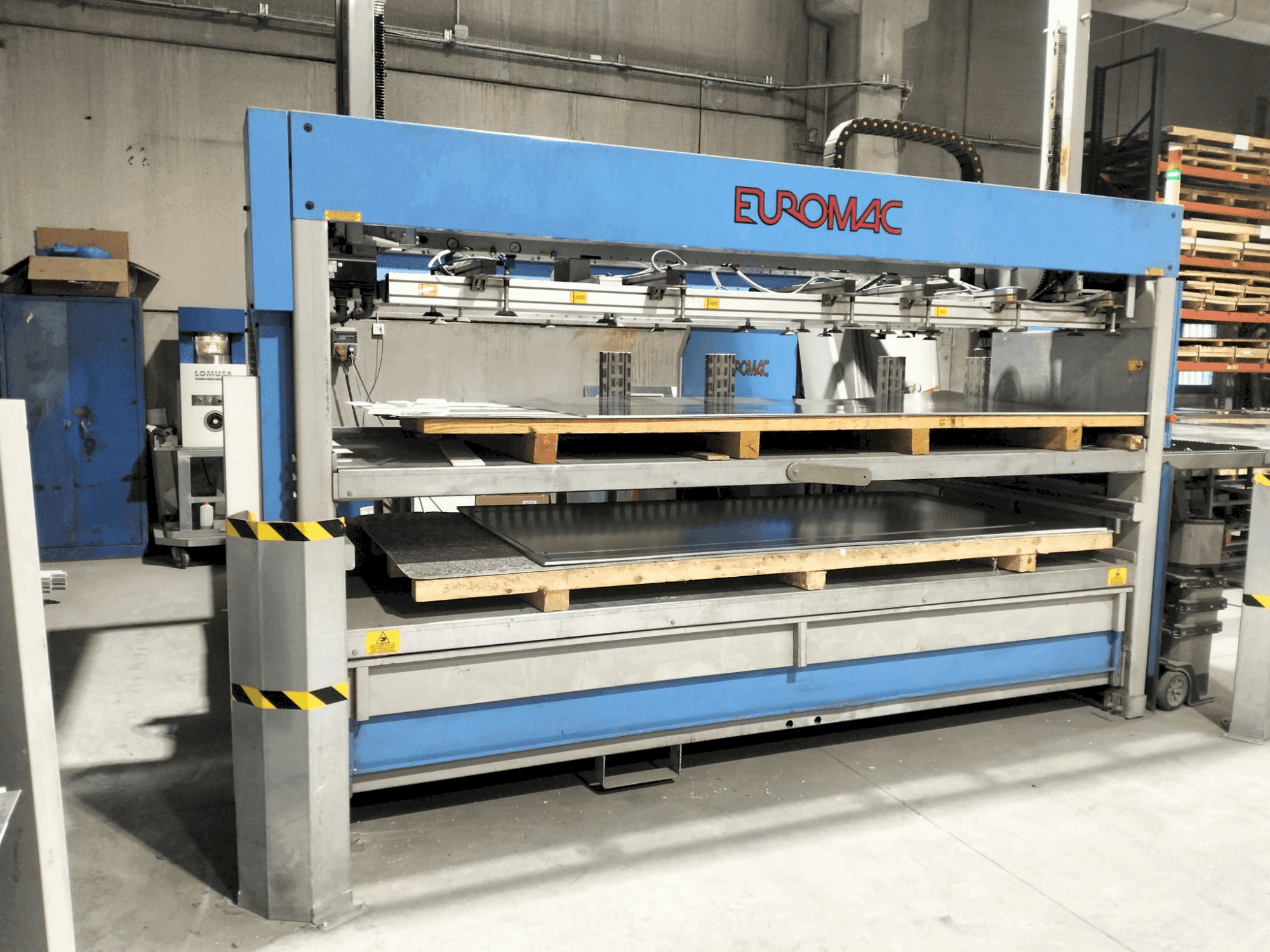 Prikaz stroja Euromac MTX FLEX12 sprijeda
