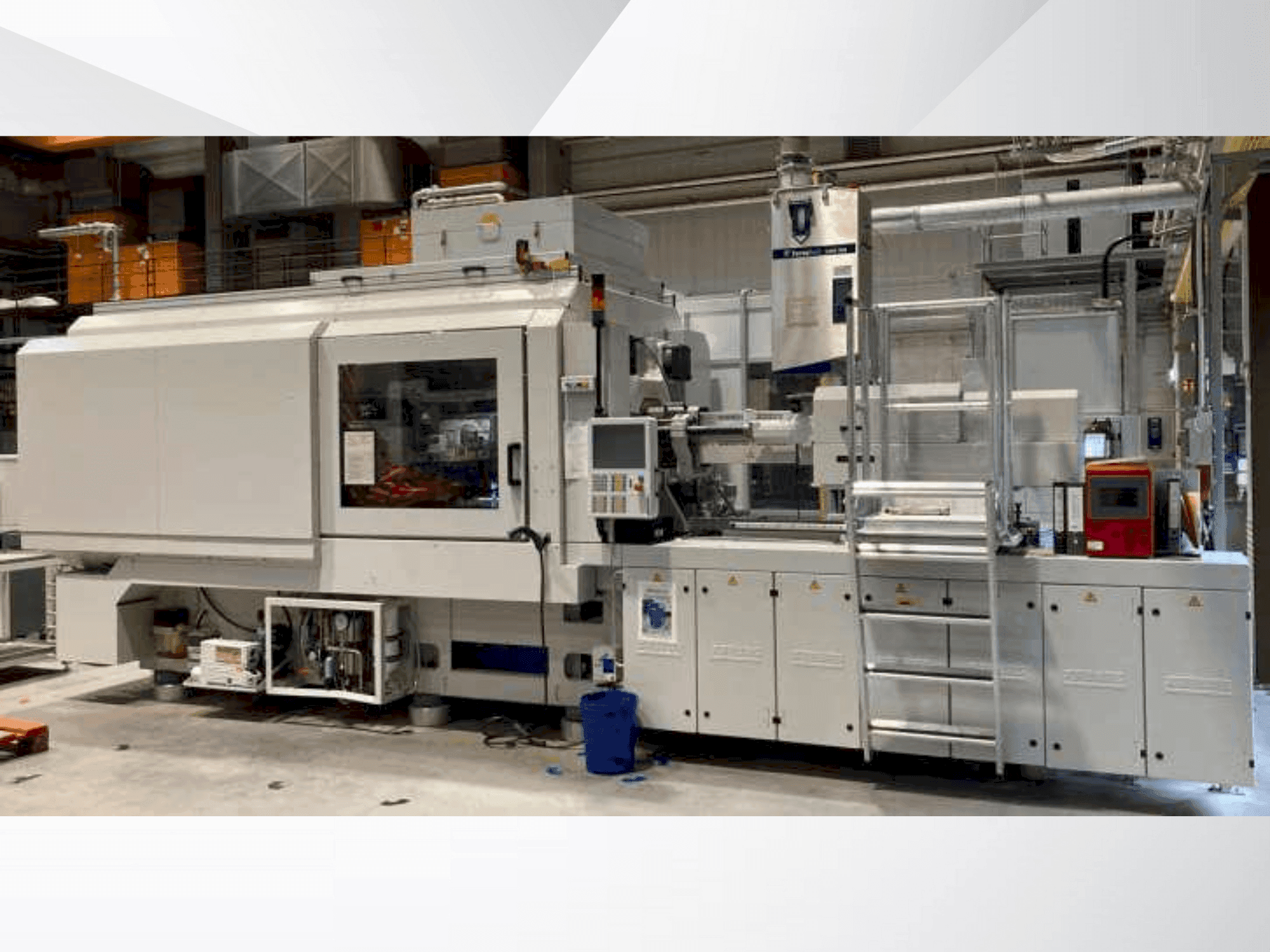 Prikaz stroja Arburg SGM Allrounder 720A sprijeda