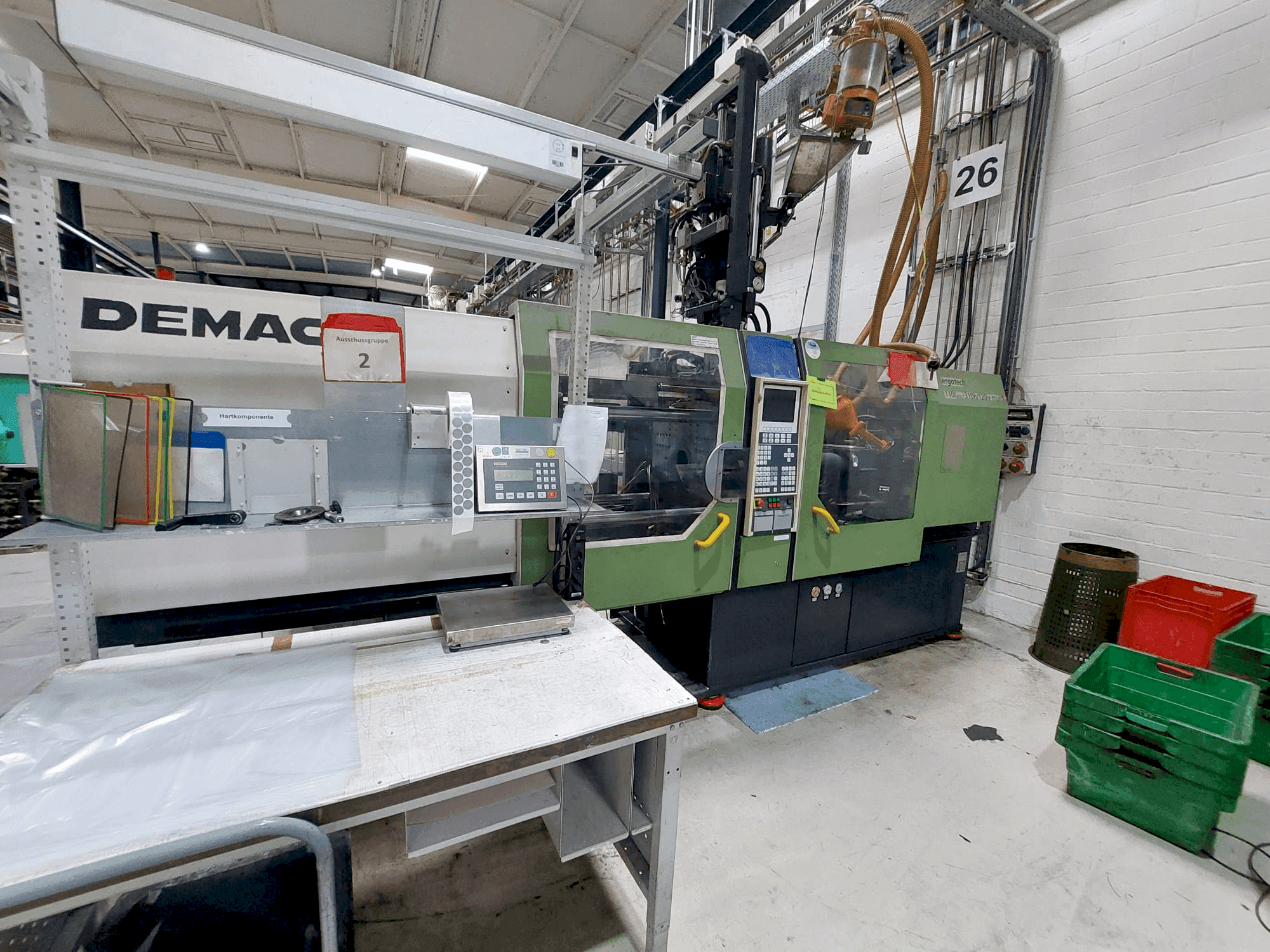 Prikaz stroja DEMAG D110-310H/120V sprijeda