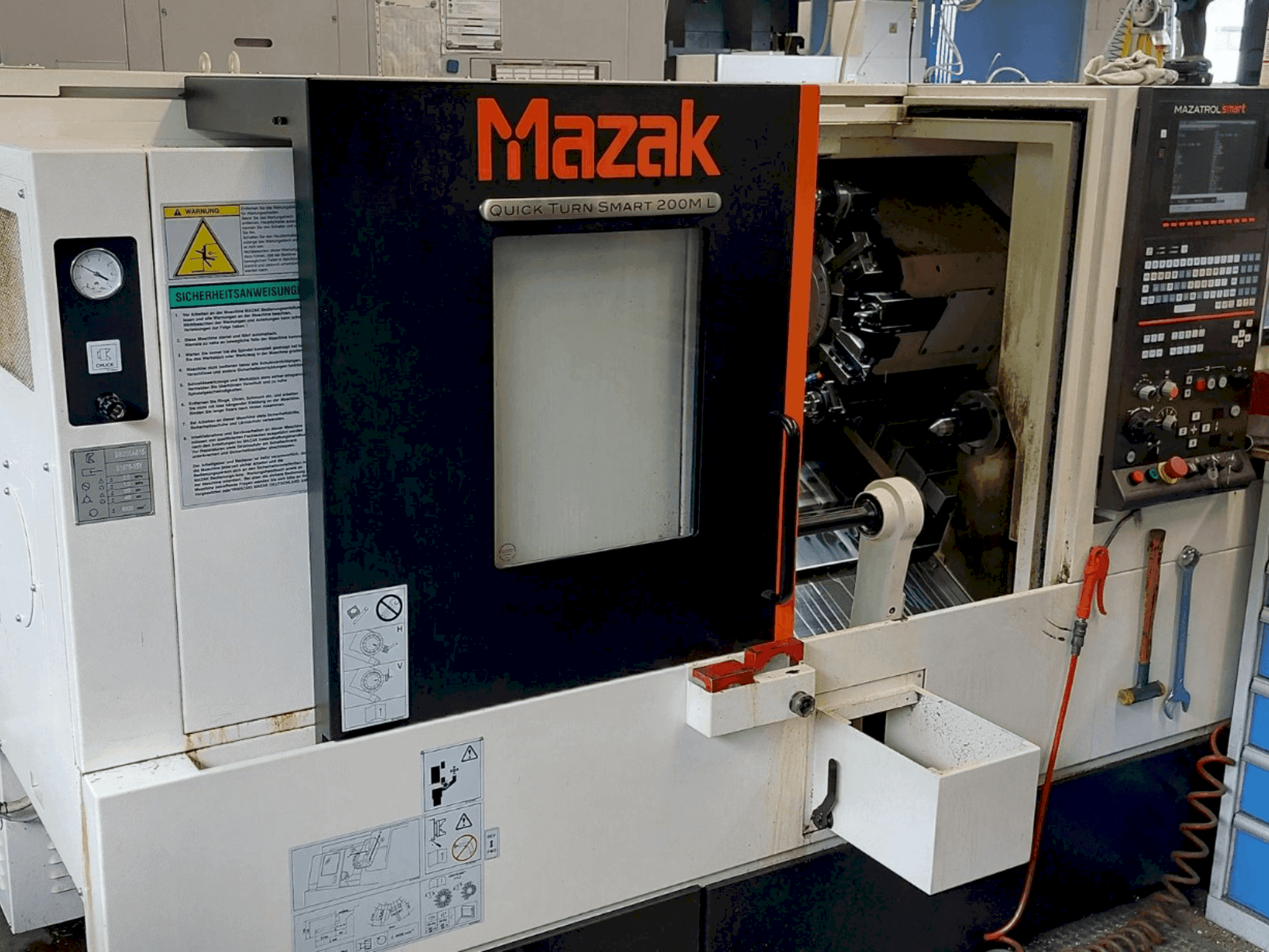 Prikaz stroja Mazak QUICK TURN SMART 200 ML sprijeda
