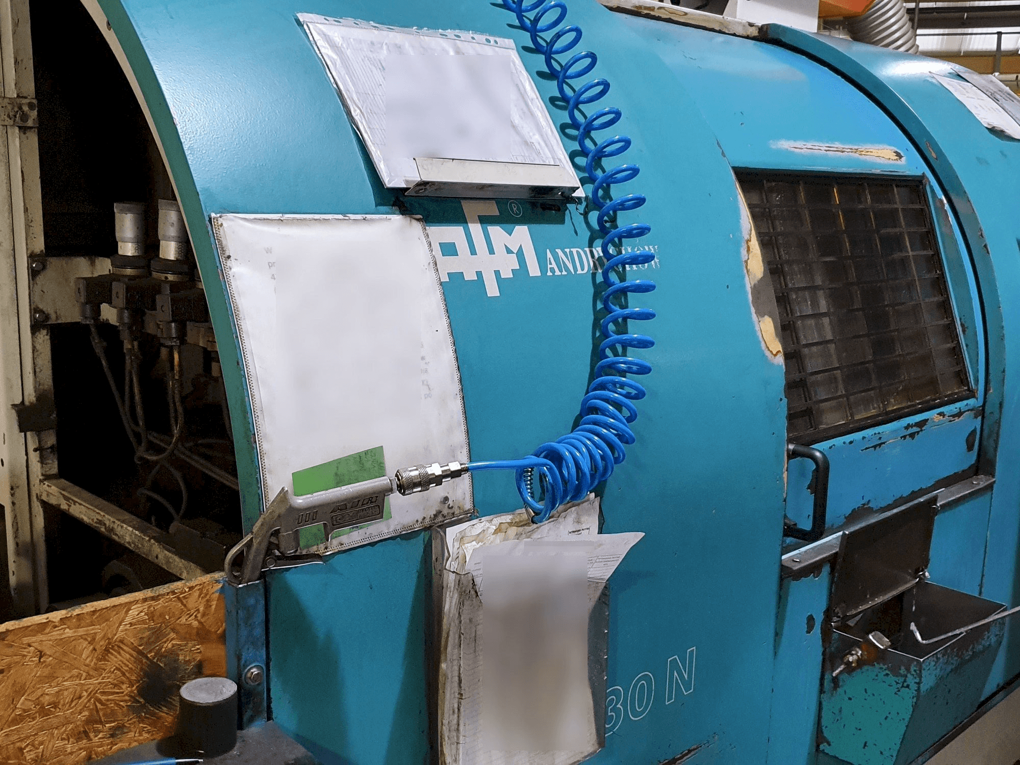 Prikaz stroja AFM TAE-30N sprijeda