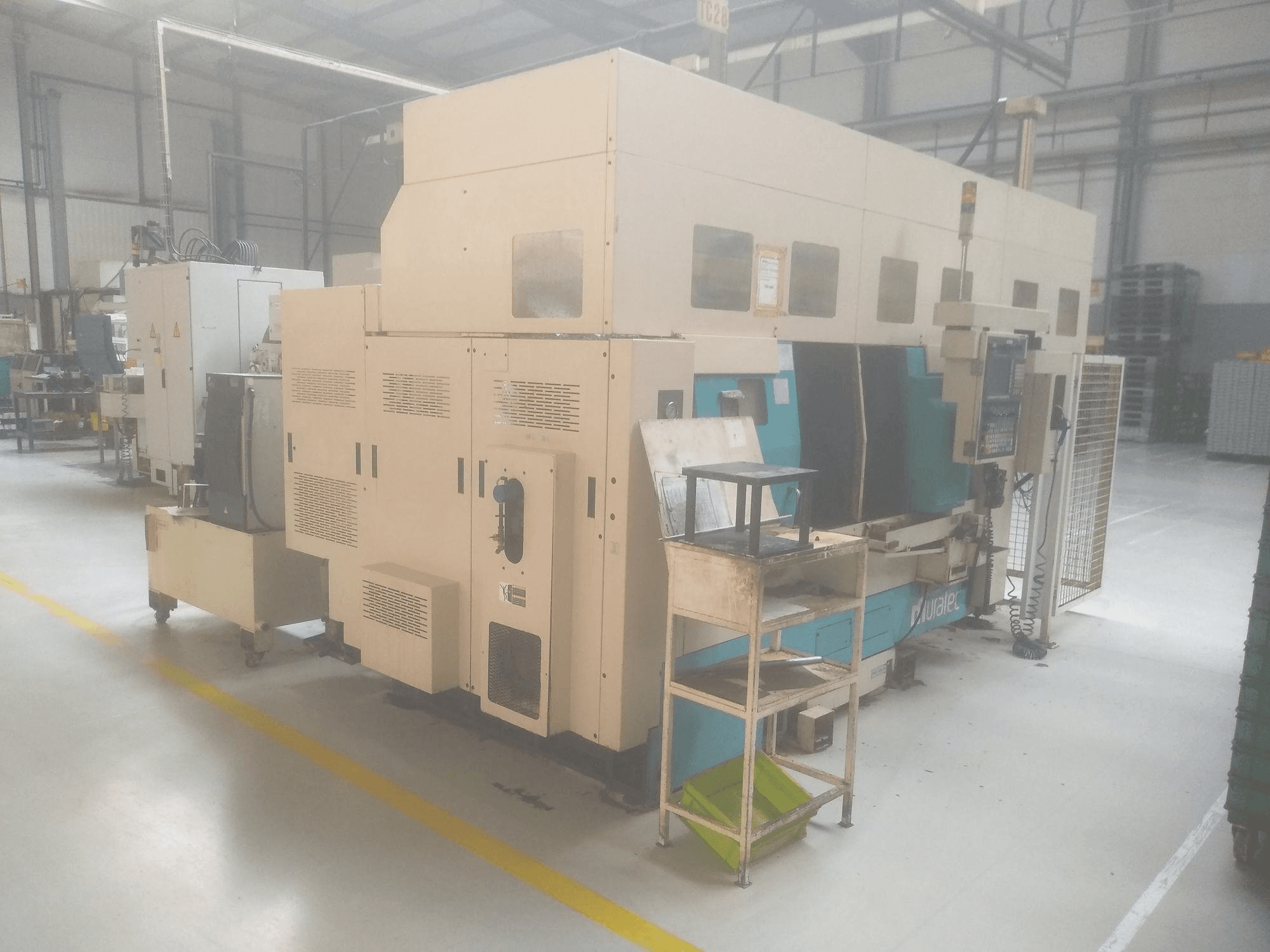 Prikaz stroja Muratec MT20 sprijeda