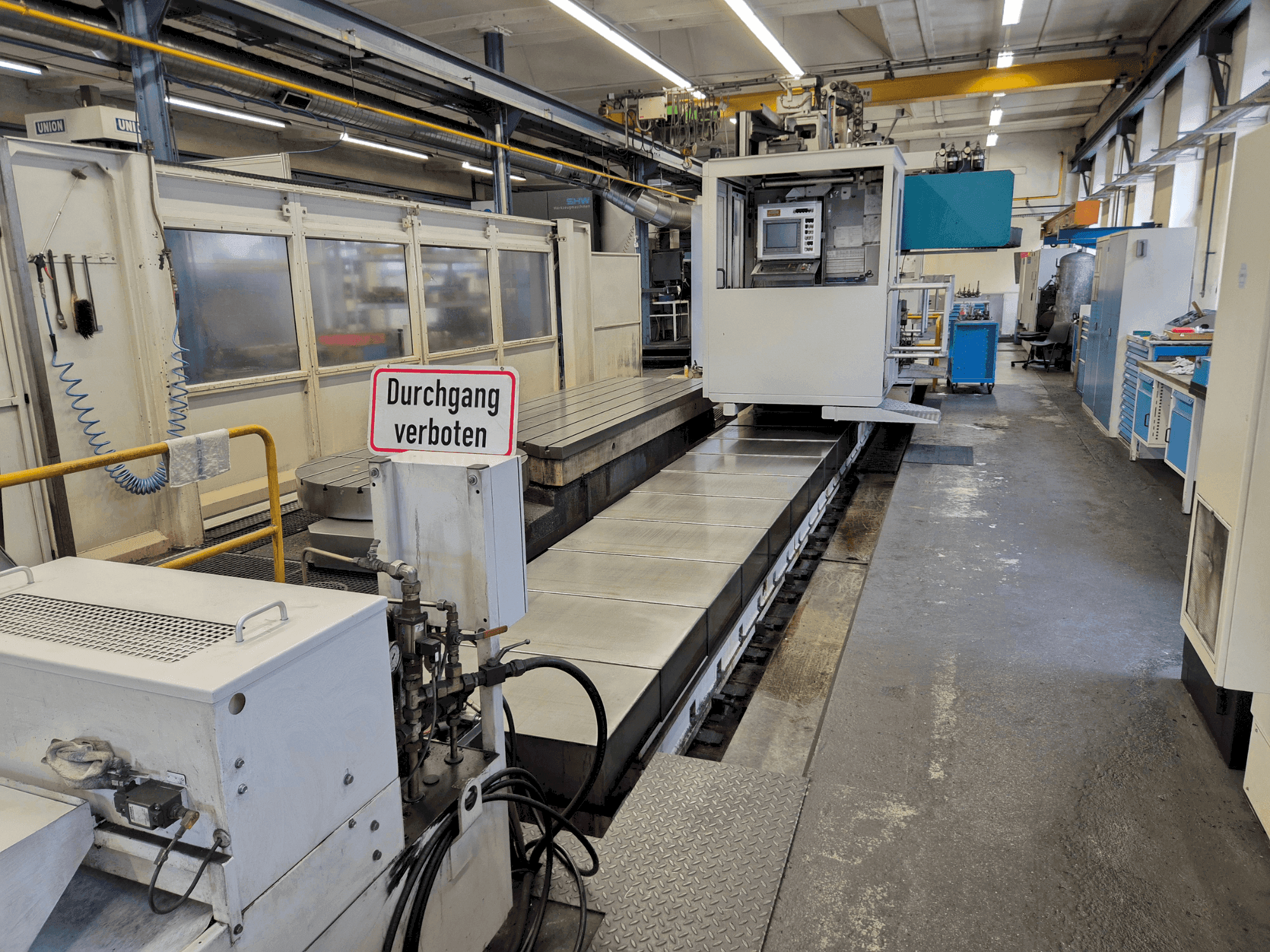 Prikaz stroja SHW Powerspeed 5 sprijeda