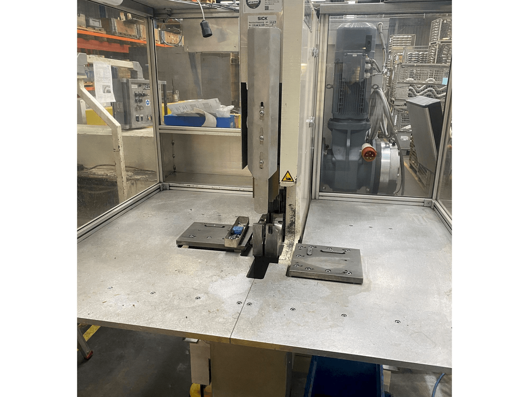 Prikaz stroja Schmidt und Remmert EMT80-2-F01 sprijeda