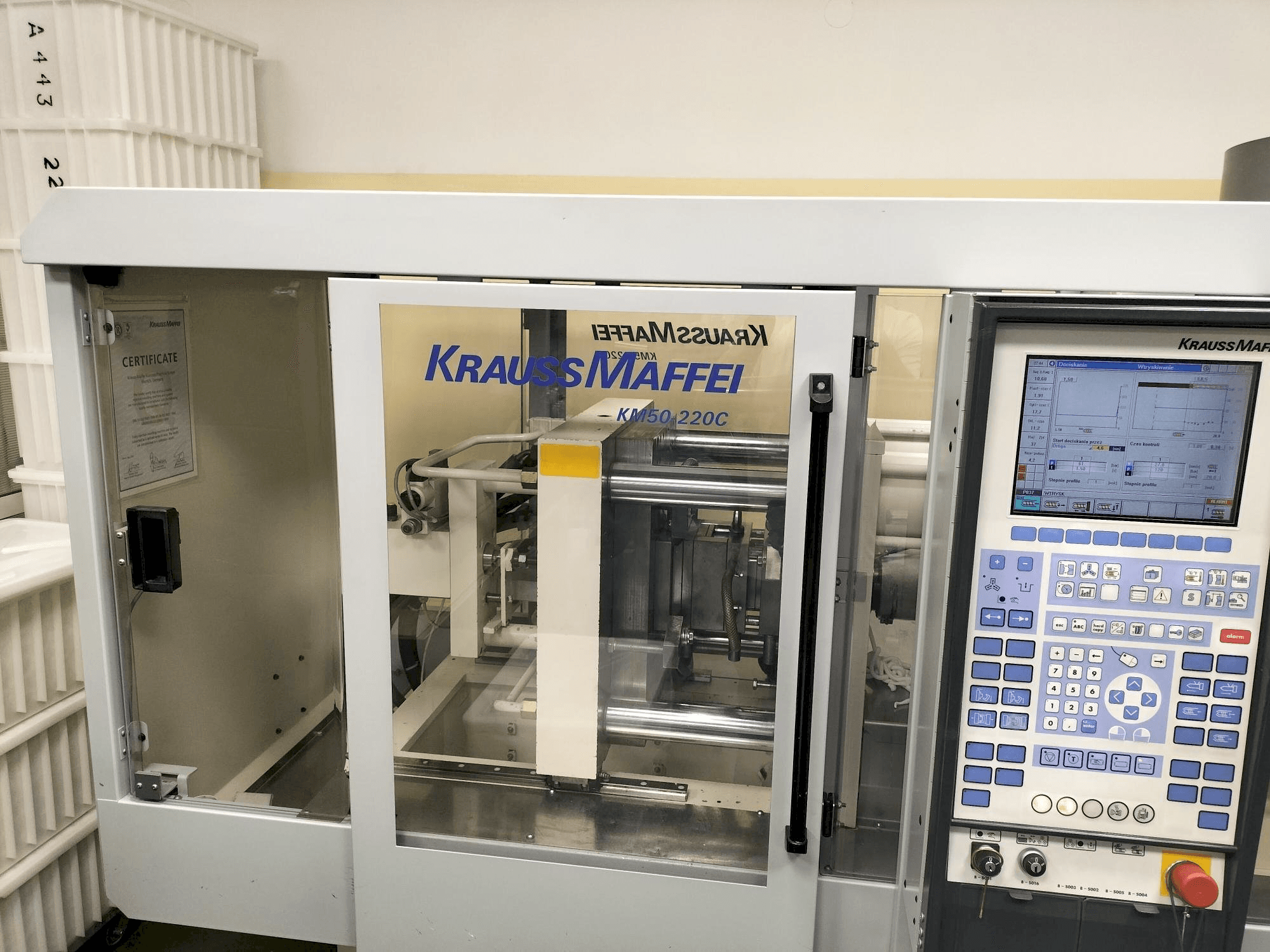 Prikaz stroja Krauss Maffei KM 50-220C Win sprijeda