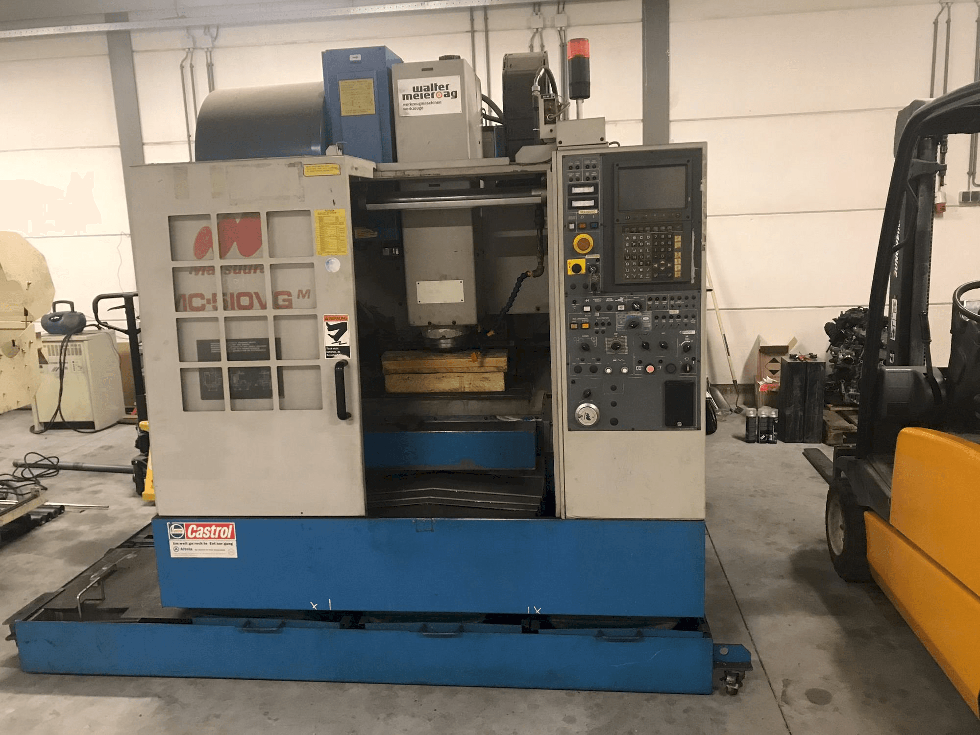 Prikaz stroja Matsuura MC 510 VG M sprijeda
