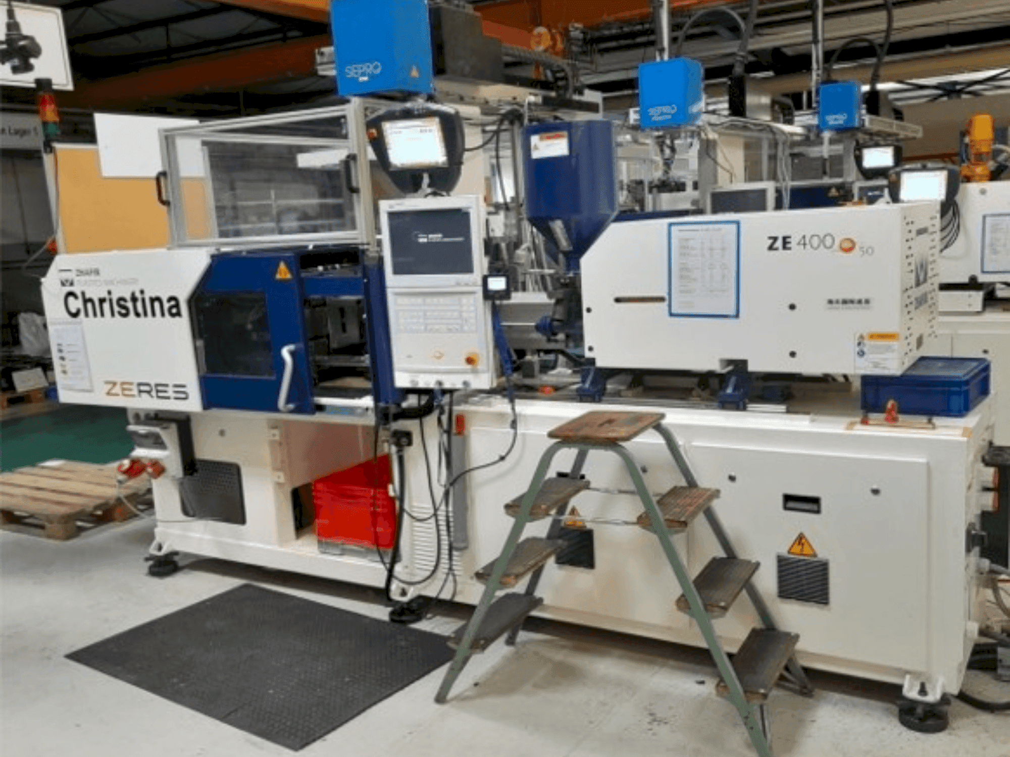 Prikaz stroja HAITIAN ZHAFIR Zeres ZE400 sprijeda