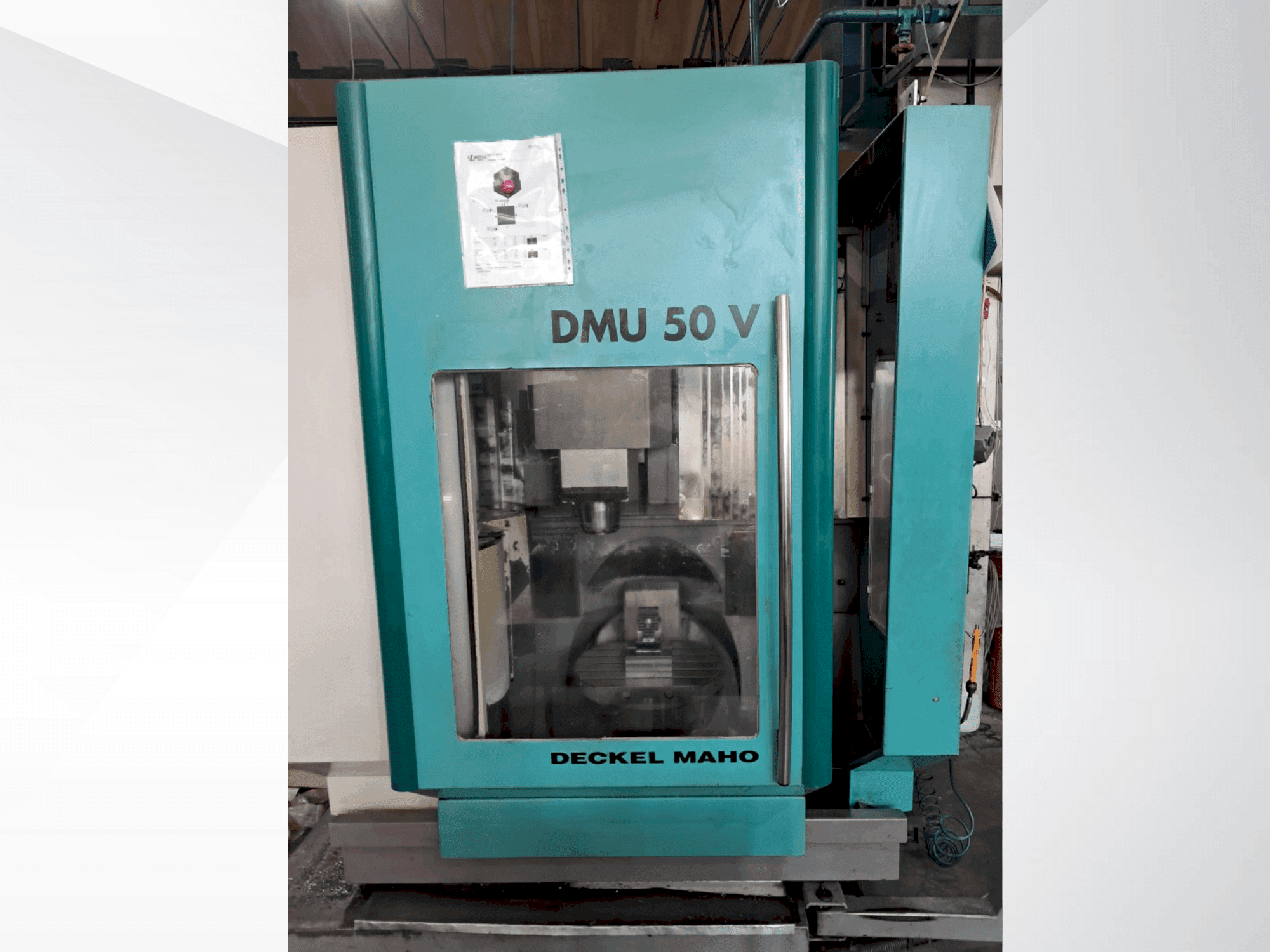 Prikaz stroja DECKEL MAHO DMU 50V sprijeda