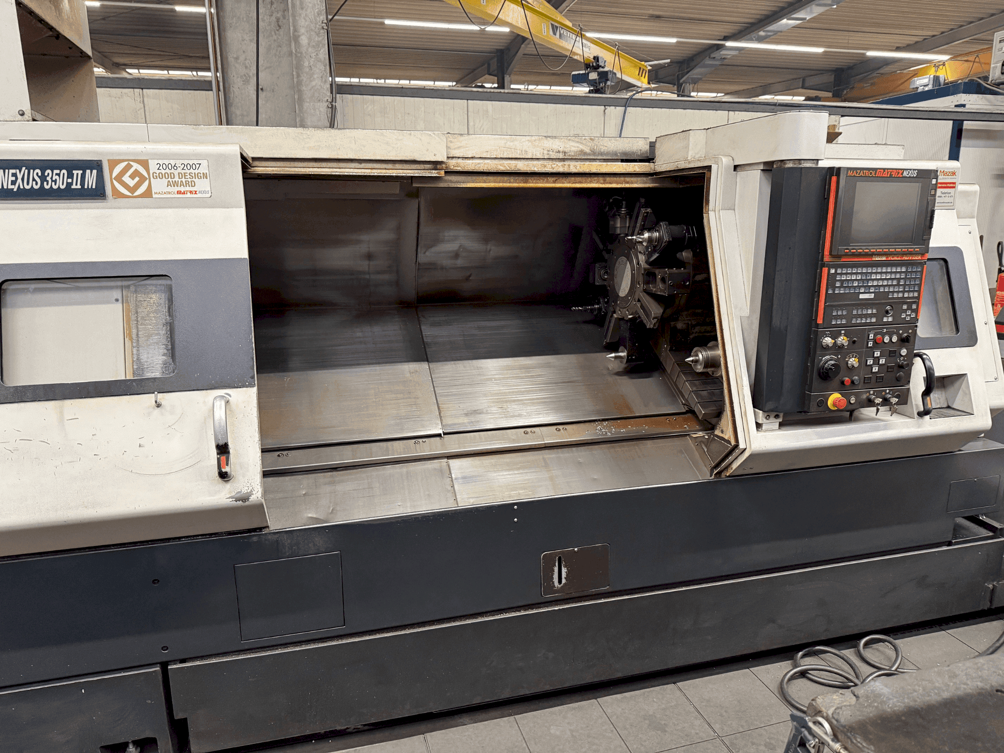 Prikaz stroja Mazak Quick Turn Nexus 350-II M sprijeda