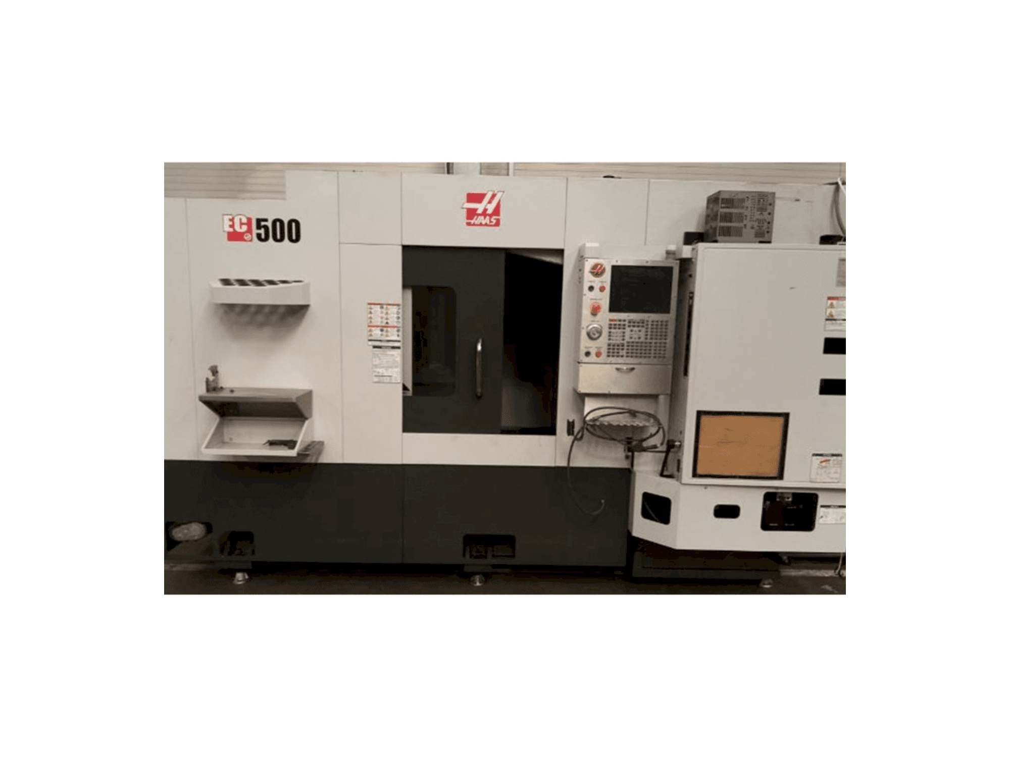 Prikaz stroja HAAS EC-500 sprijeda