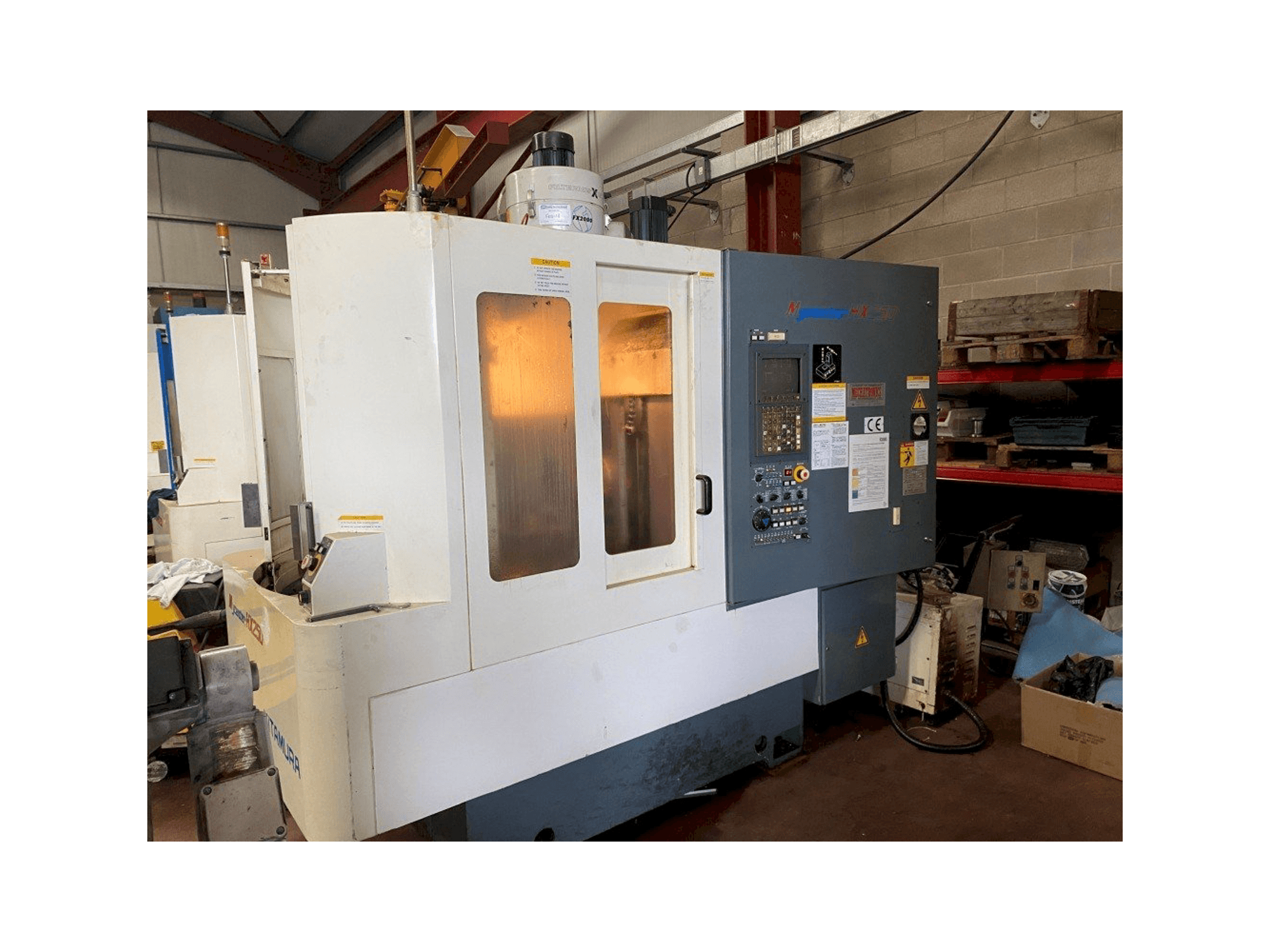 Prikaz stroja Kitamura Mycenter HX250 sprijeda