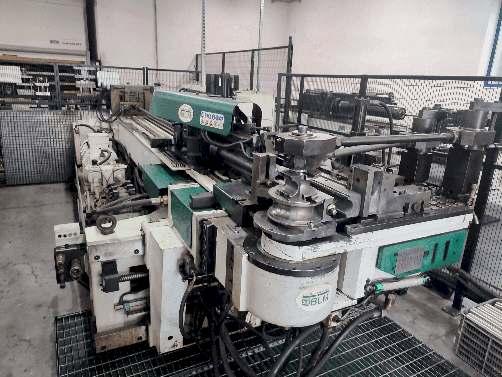 Prikaz stroja BLM DYNAM 3FNC sprijeda