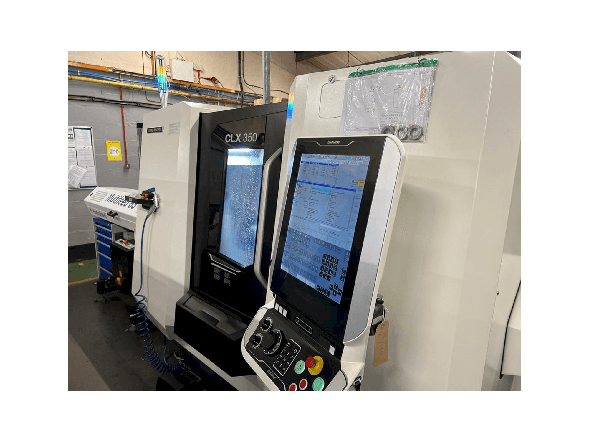Prikaz stroja DMG MORI CLX 350 sprijeda