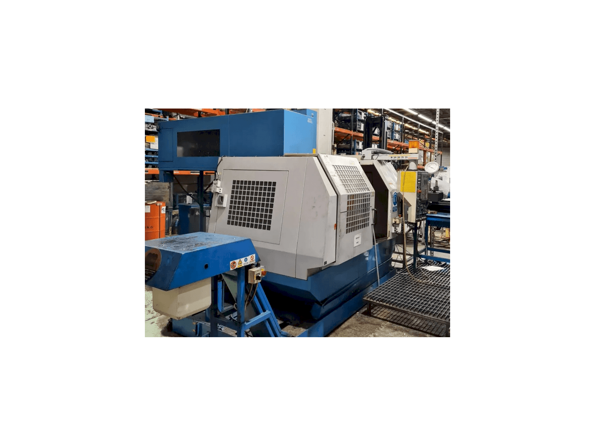 Prikaz stroja Matsuura MC-800VF sprijeda