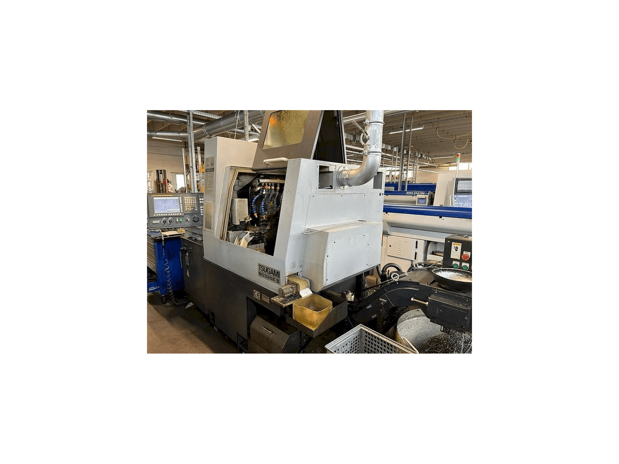 Prikaz stroja TSUGAMI B0326E-II sprijeda