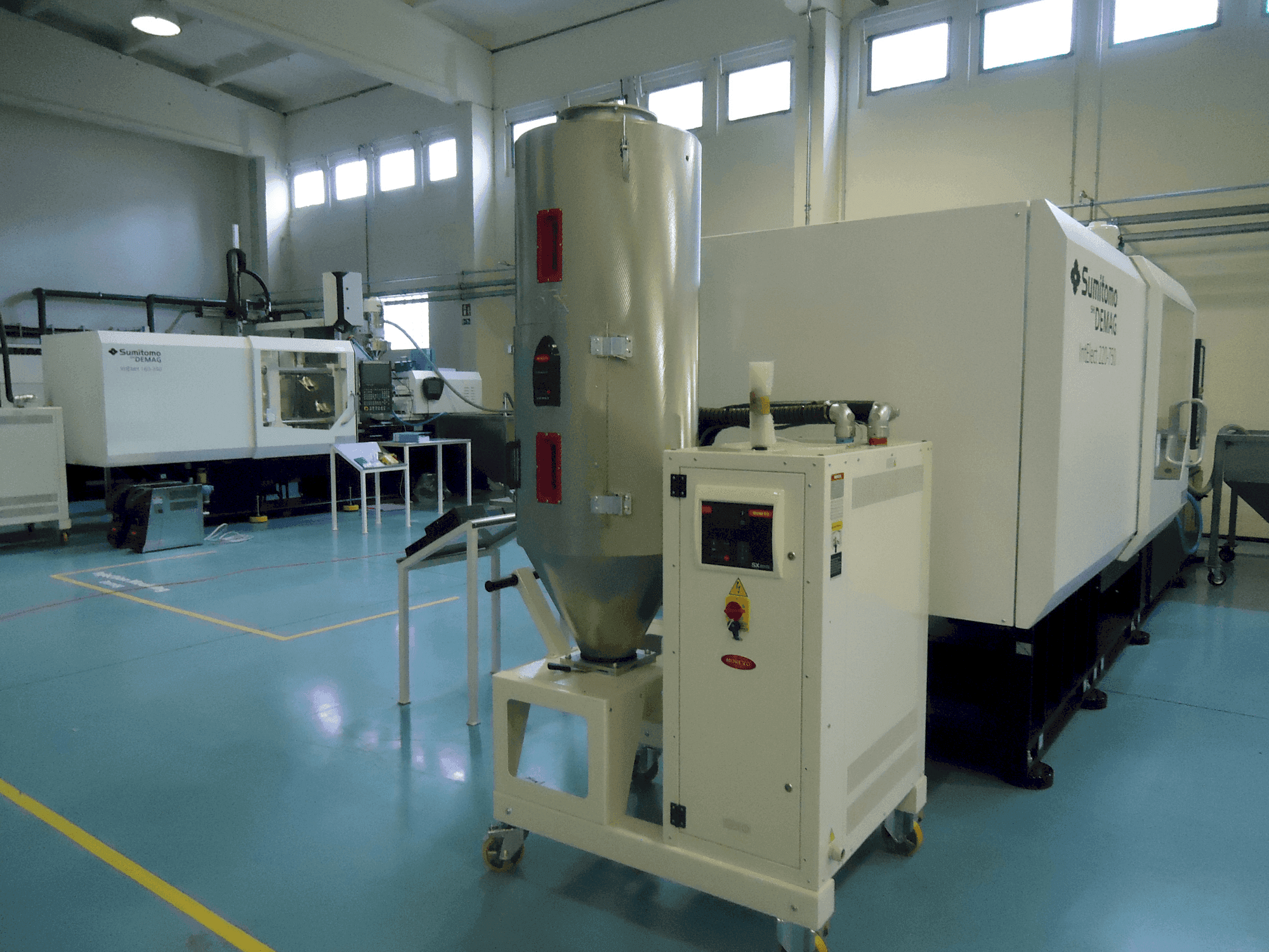 Prikaz stroja SUMITOMO SHI DEMAG IntElect 220/610-750 smart sprijeda