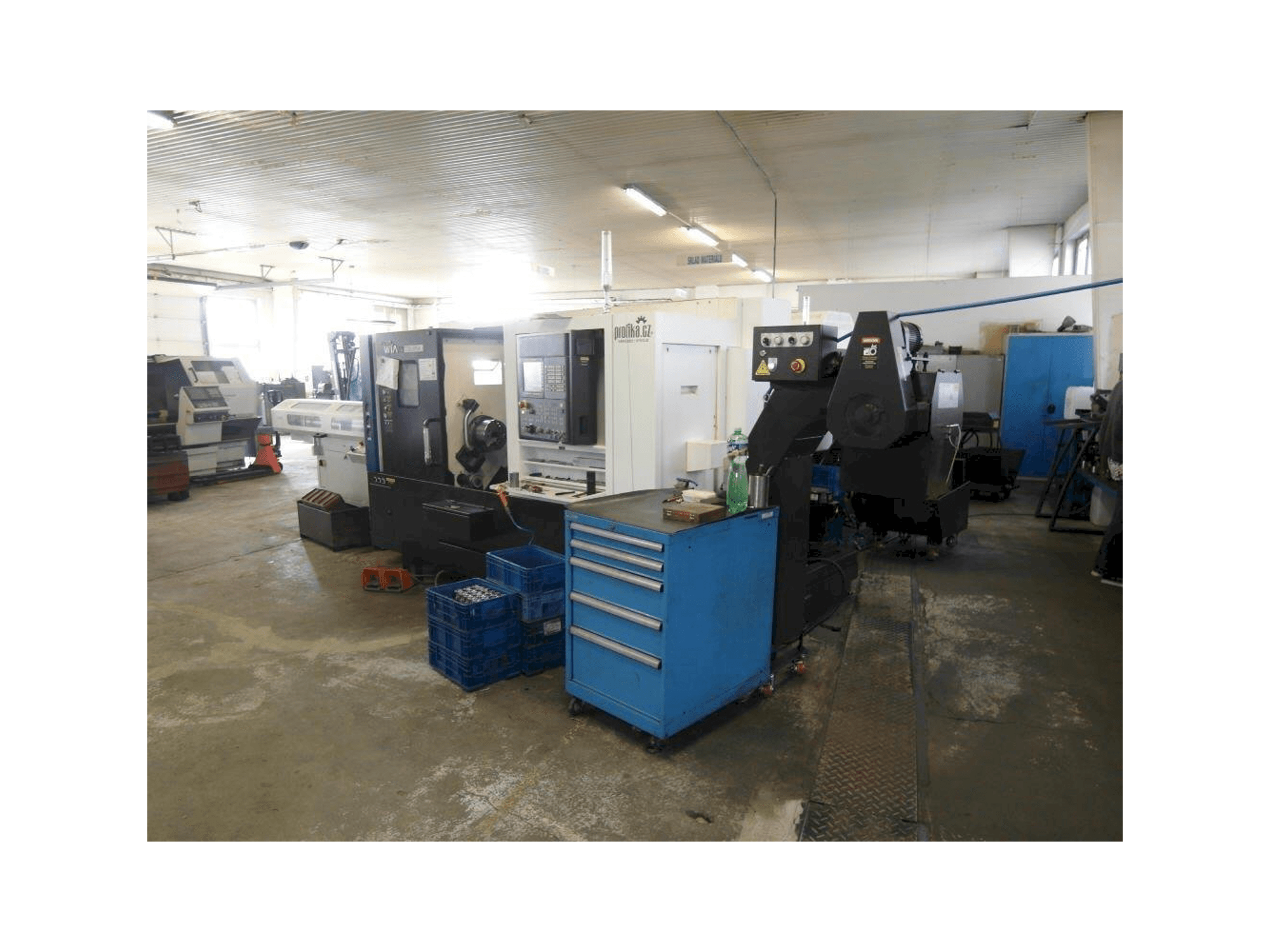 Prikaz stroja Hyundai Wia L230LMSA sprijeda