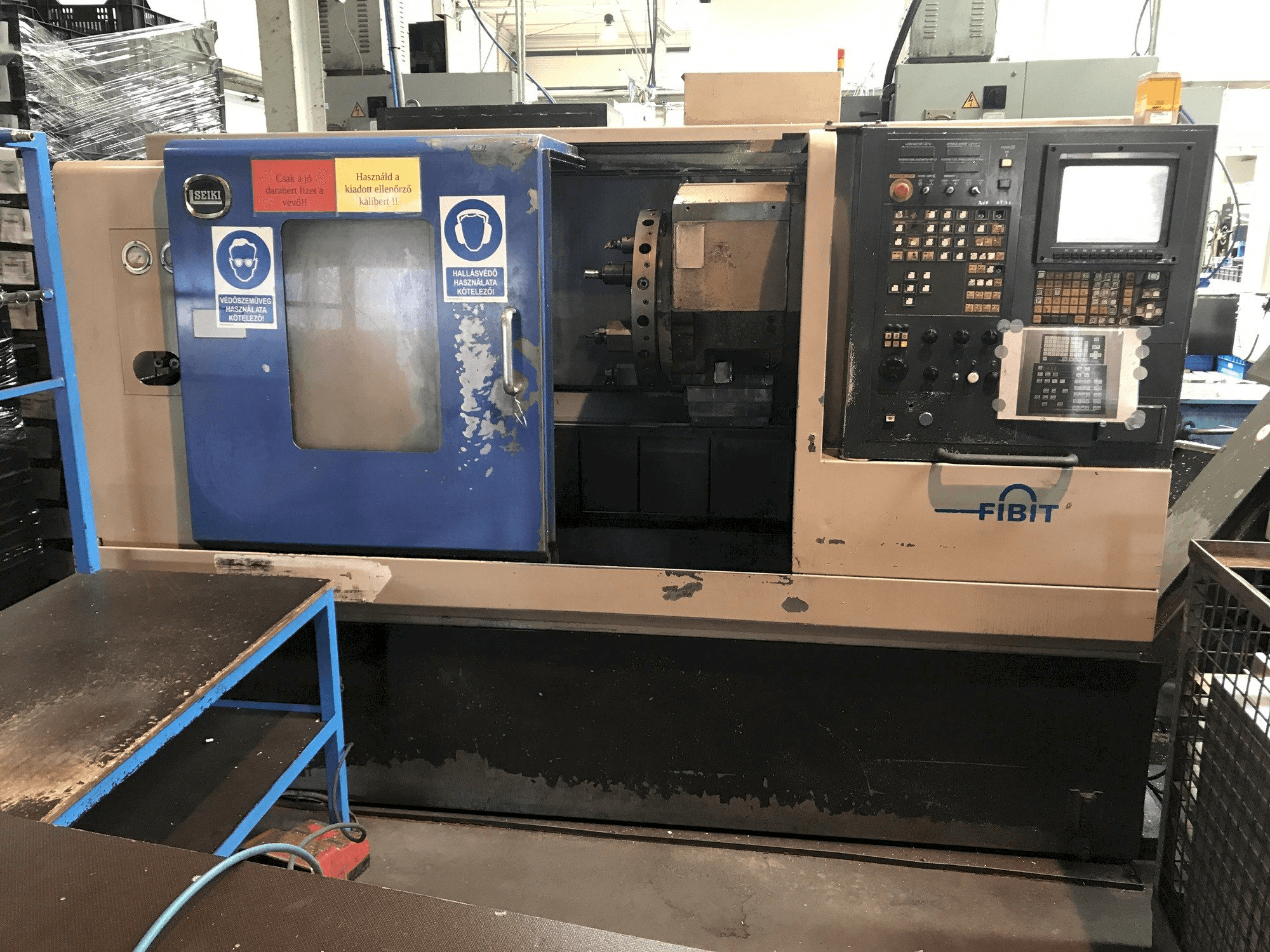 Prikaz stroja HITACHI SEIKI HT20RIII sprijeda