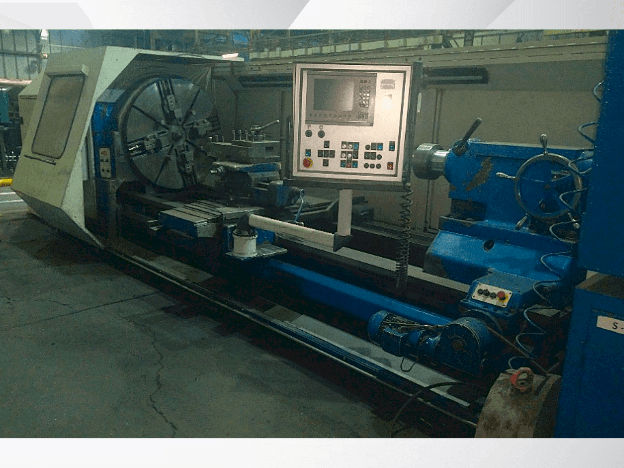 Prikaz stroja SKODA SRM 125 CNC sprijeda