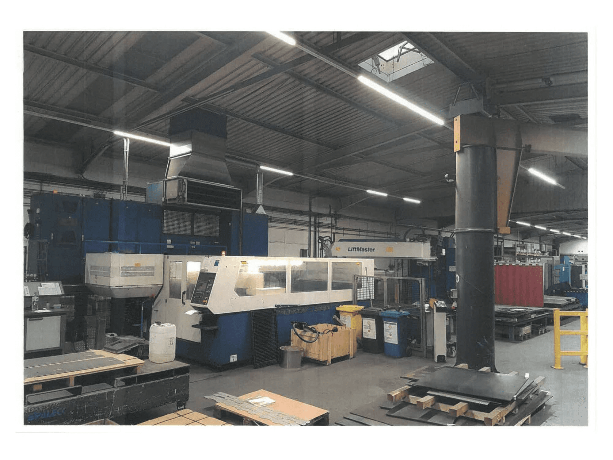 Prikaz stroja TRUMPF Laser 30/30 sprijeda