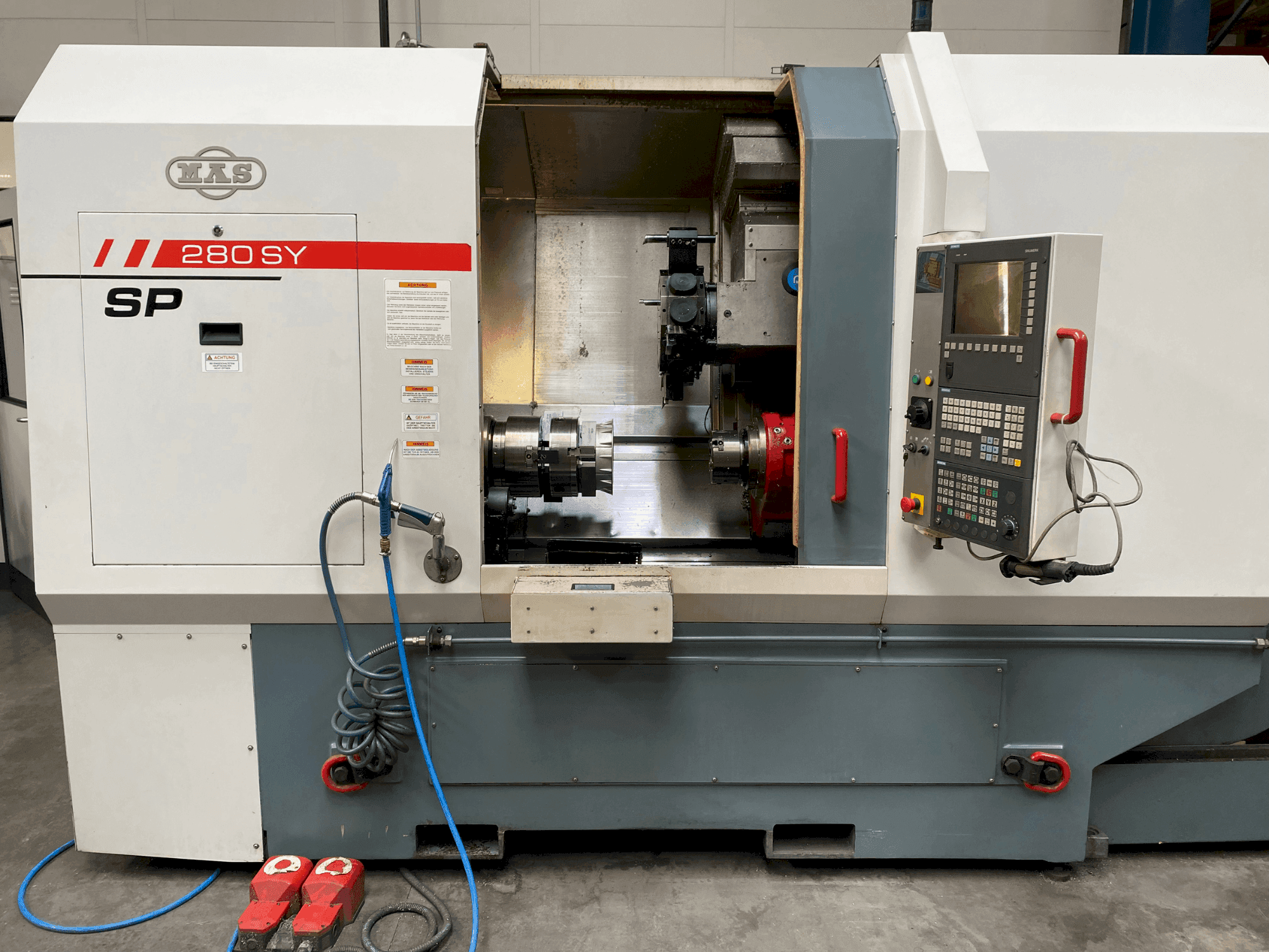 Prikaz stroja MAS SP280 SY sprijeda