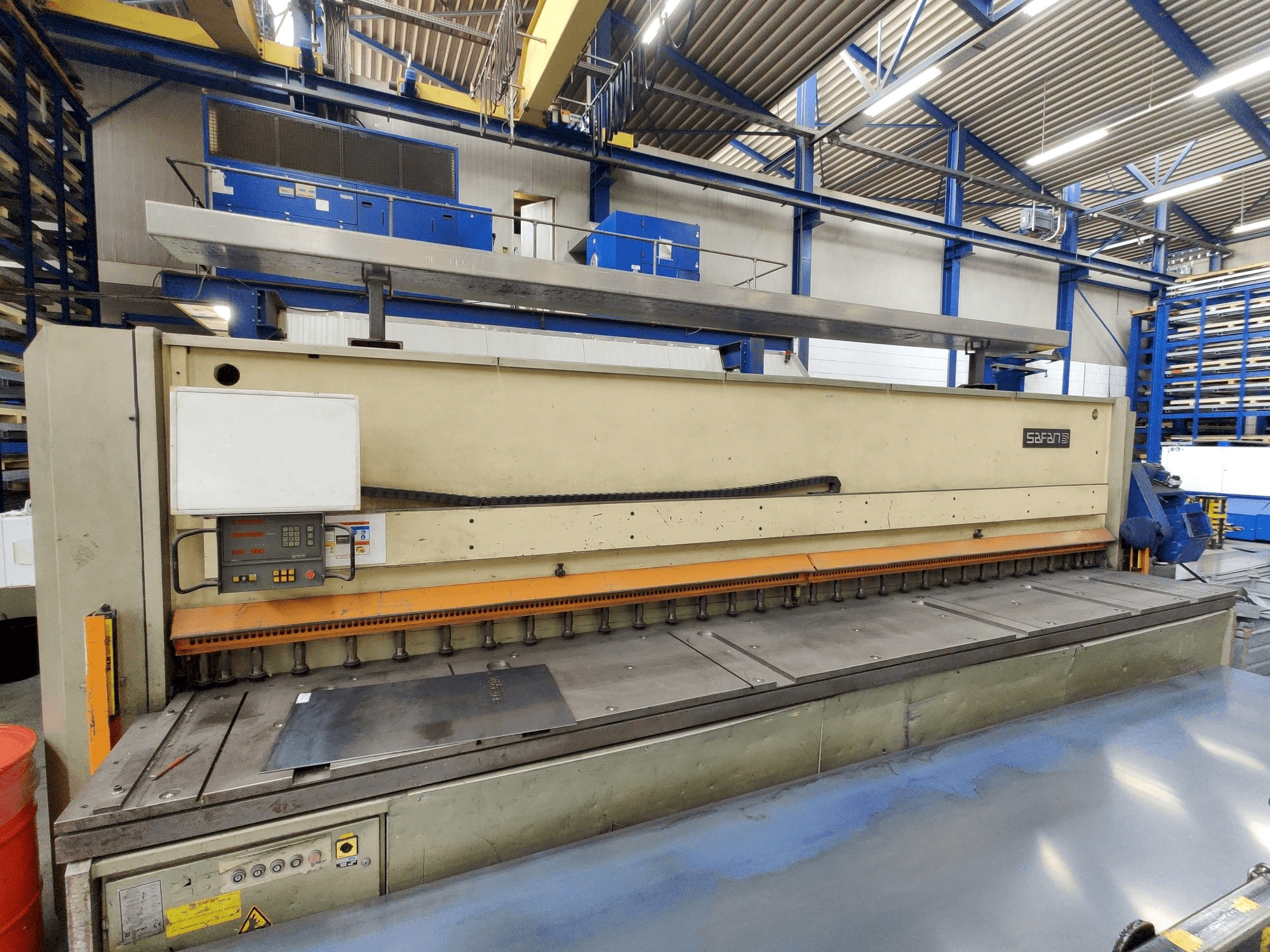 Prikaz stroja Safan HVR610-10 sprijeda