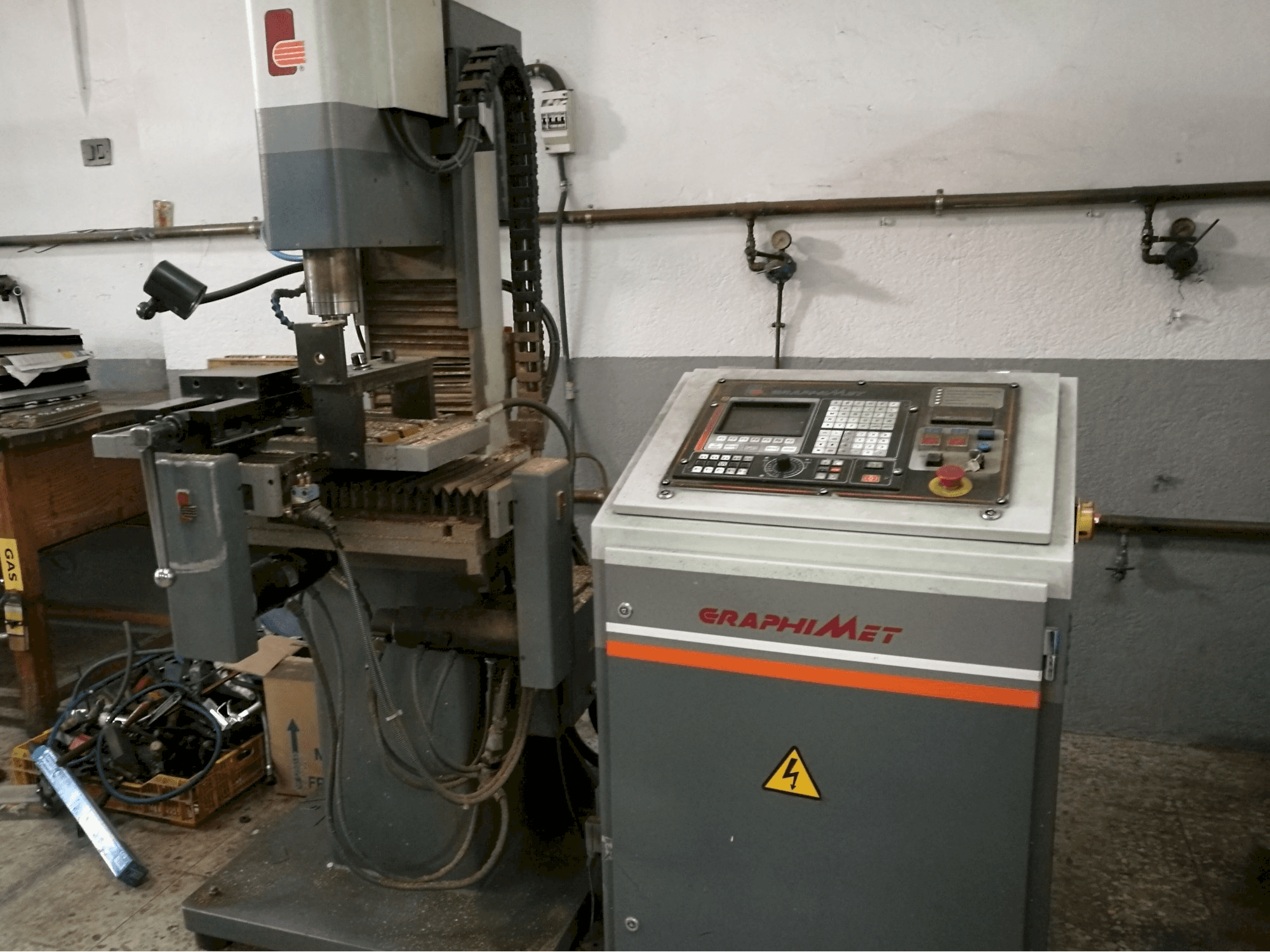 Prikaz stroja GRAPHIMET A-2 zdesna