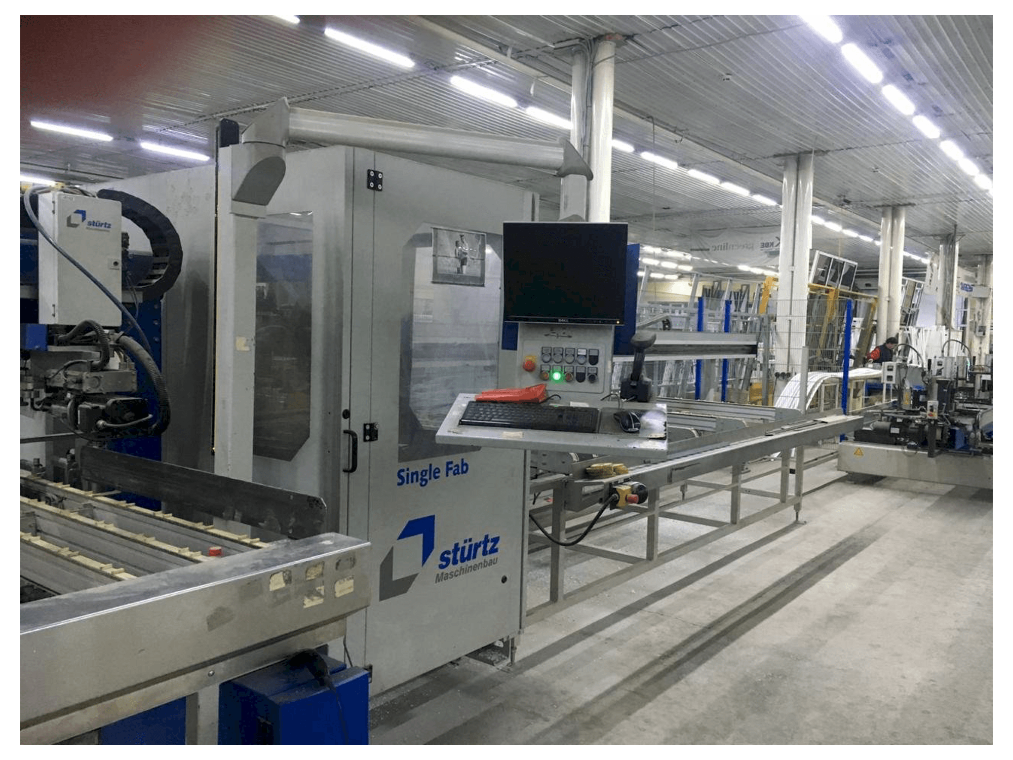 Prikaz stroja Sturtz NFZ-JC-JM-160-X sprijeda