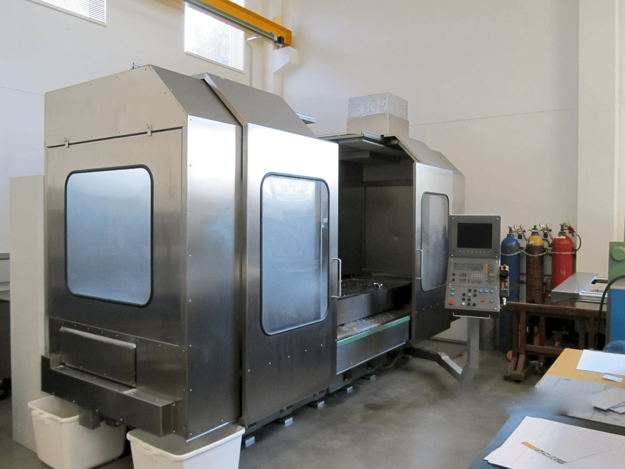 Prikaz stroja Zayer BF2200 sprijeda