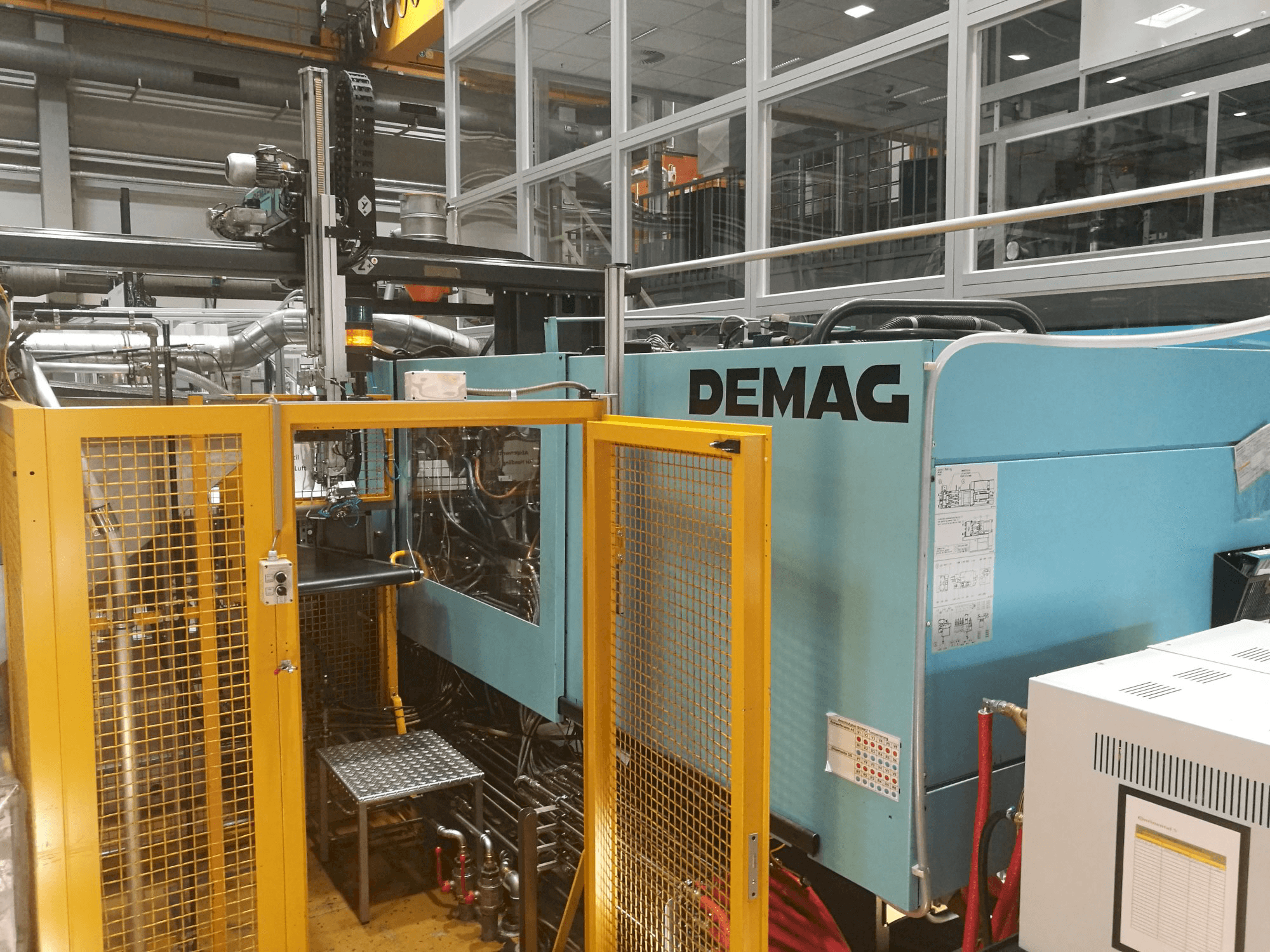 Detalj stroja DEMAG Ergotech 330-2300
