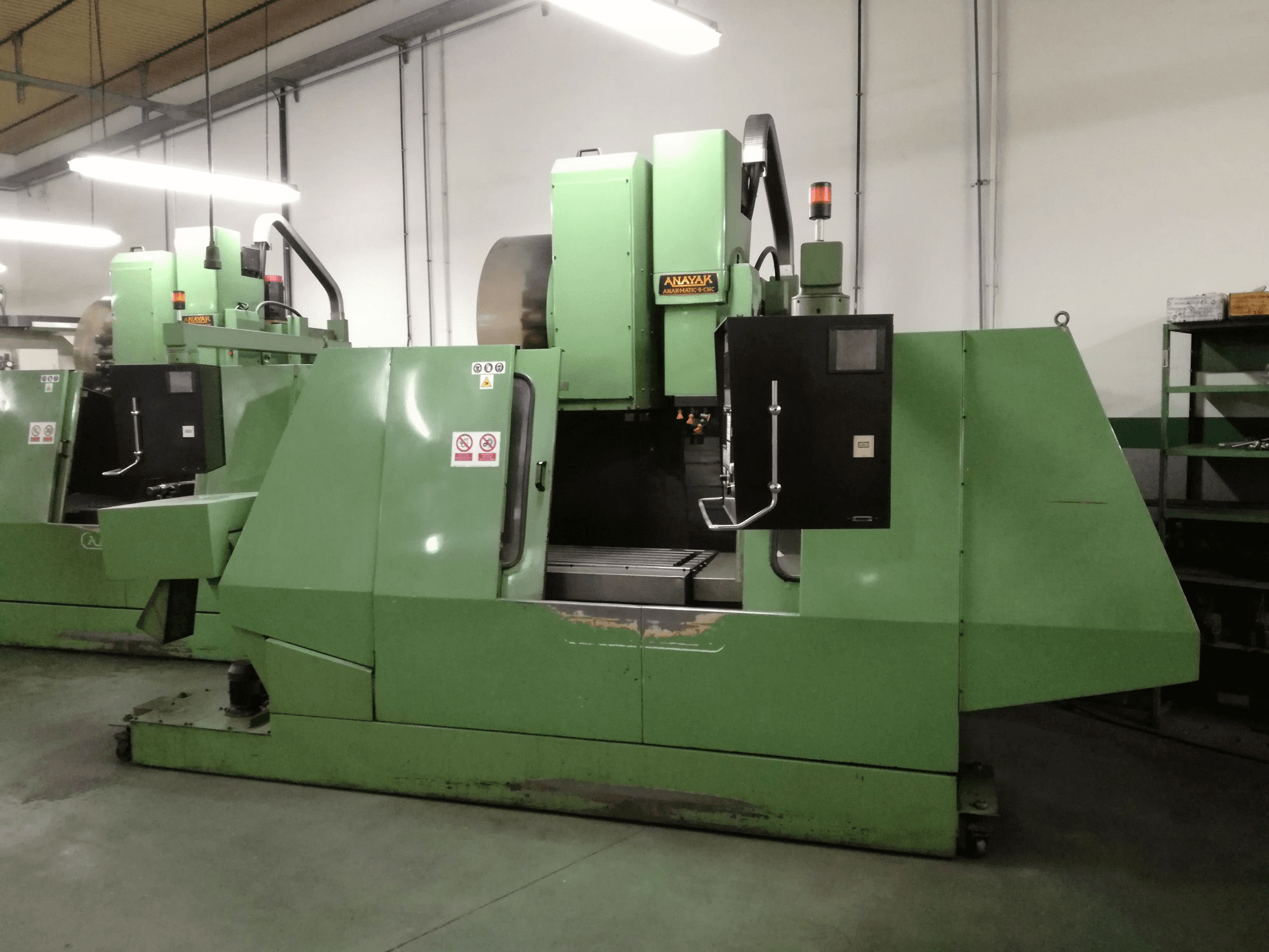 Prikaz stroja ANAYAK ANAKMATIC 9 sprijeda