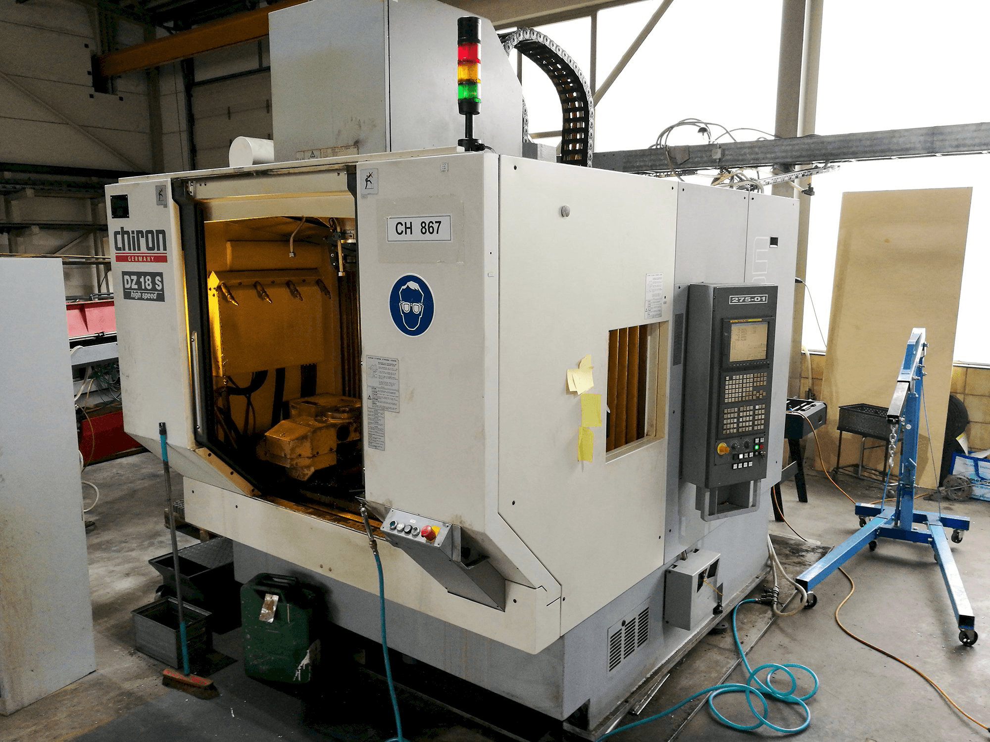 Prikaz stroja Chiron DZ 18 S slijeva