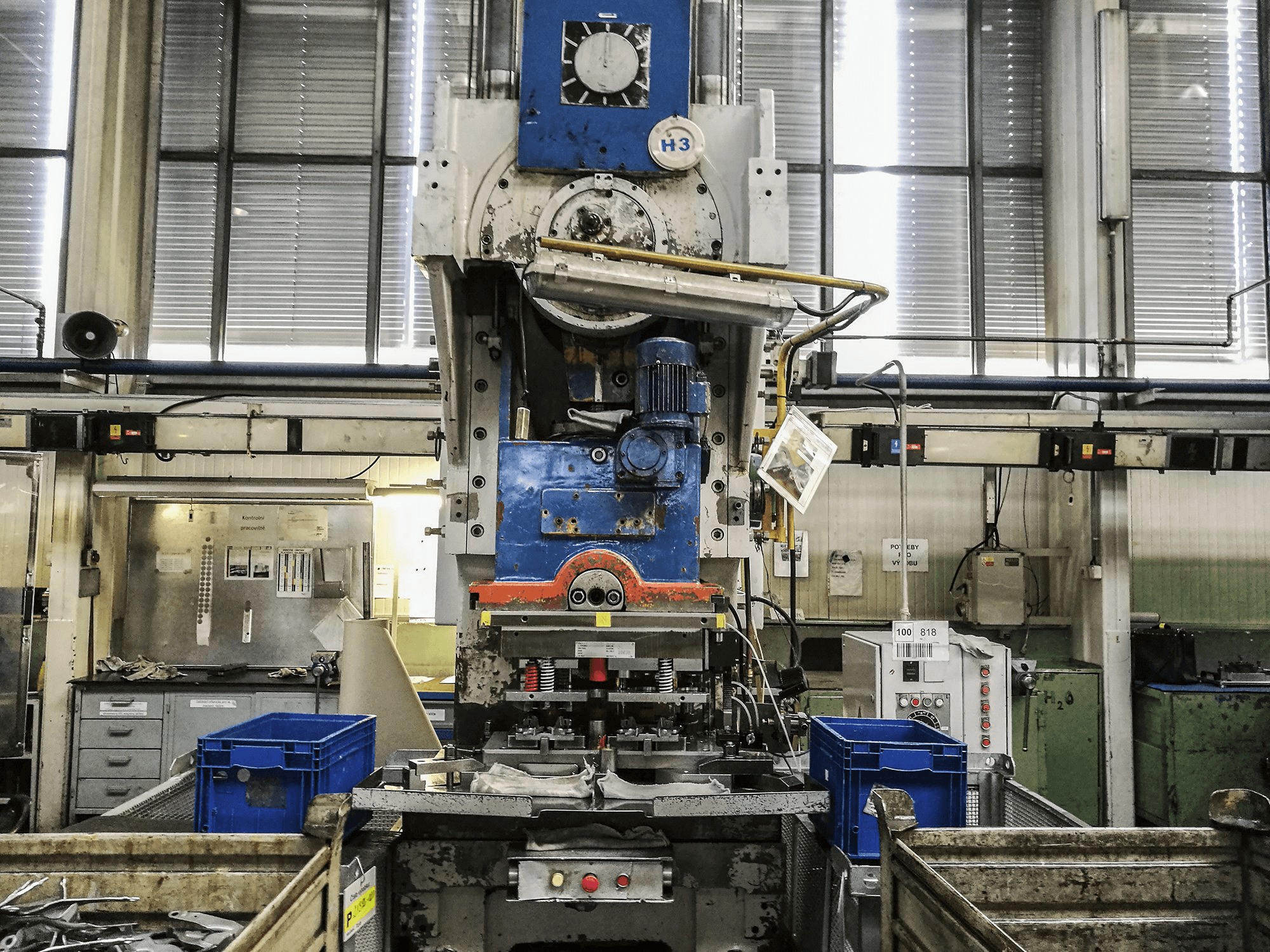 Prikaz stroja ZTS LEK-160 sprijeda