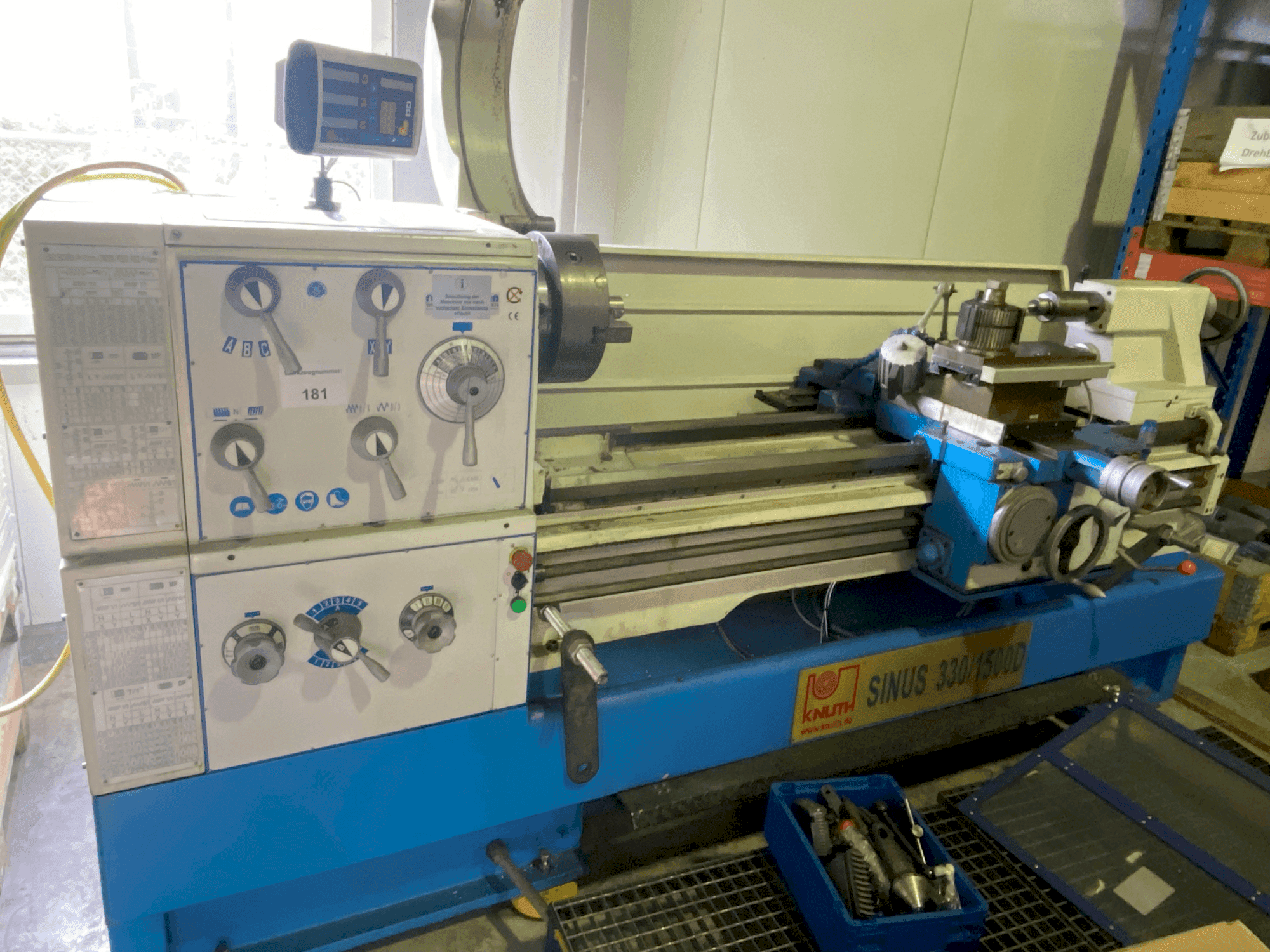 Prikaz stroja KNUTH SINUS 330/1500 D sprijeda