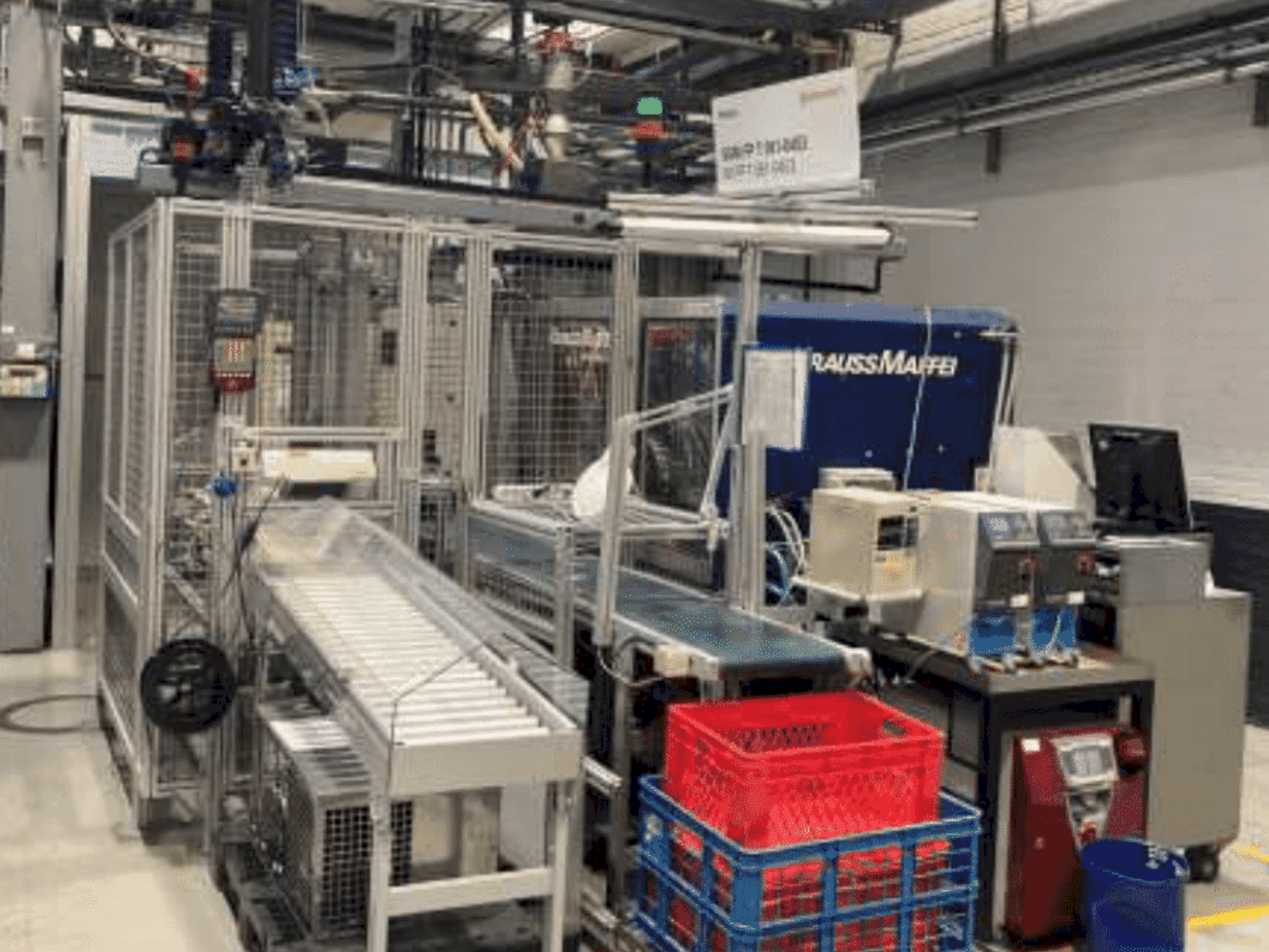 Prikaz stroja Krauss Maffei KM 125-390 C2 sprijeda