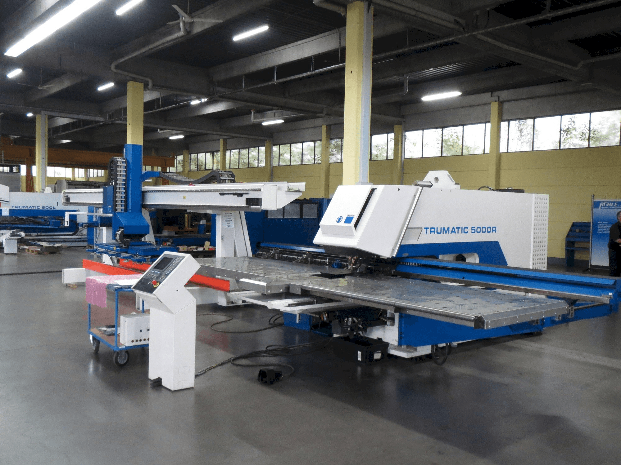 Prikaz stroja Trumpf Trumatic 5000 R sprijeda