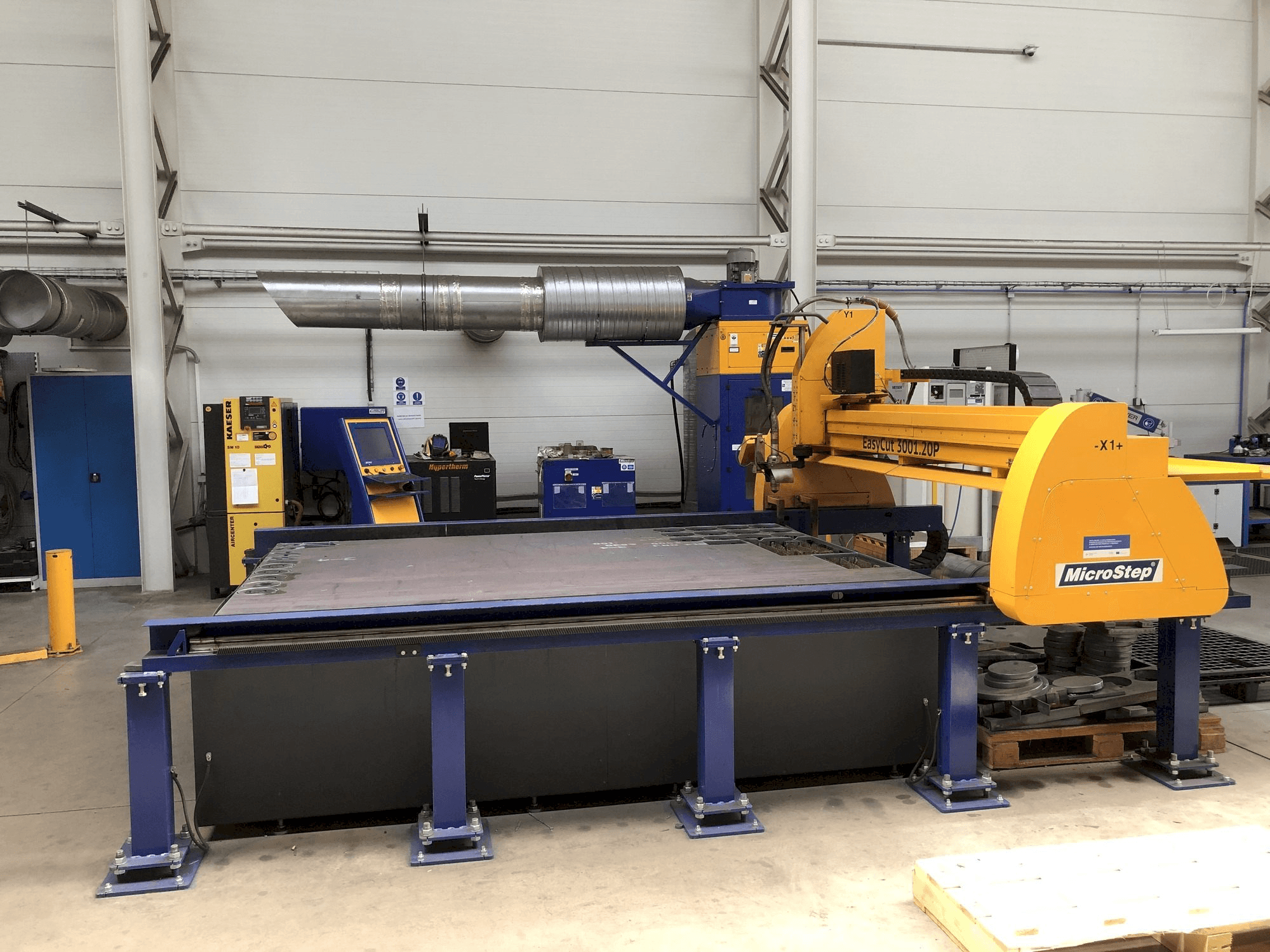 Prikaz stroja MicroStep Easy Cut 3001.20P sprijeda