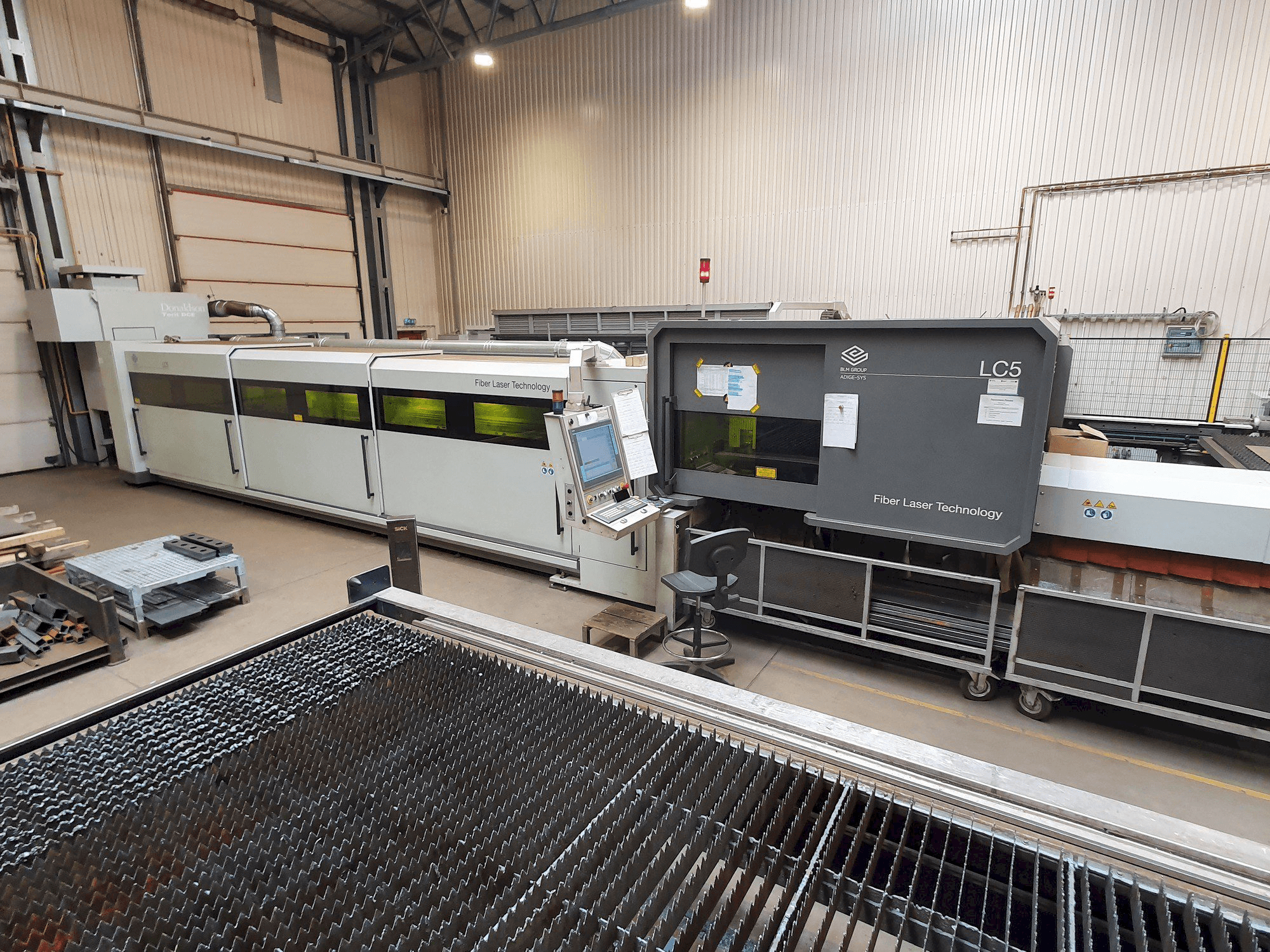 Prikaz stroja BLM ADIGE LC5 sprijeda